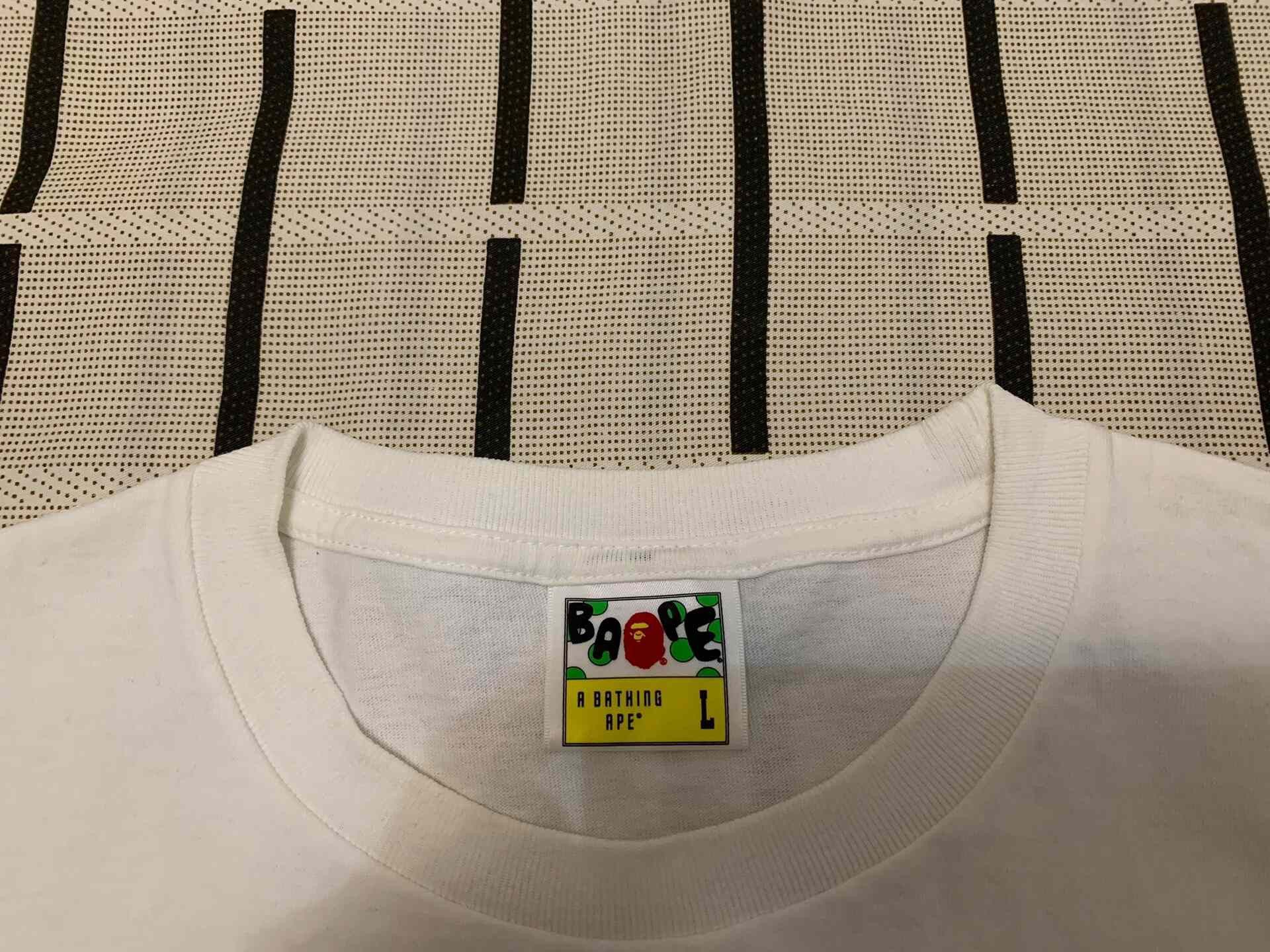 Bape Bape Special Ape Head Gold T-Shirt L Men Size US L / EU 52-54 / 3 - 3 Thumbnail