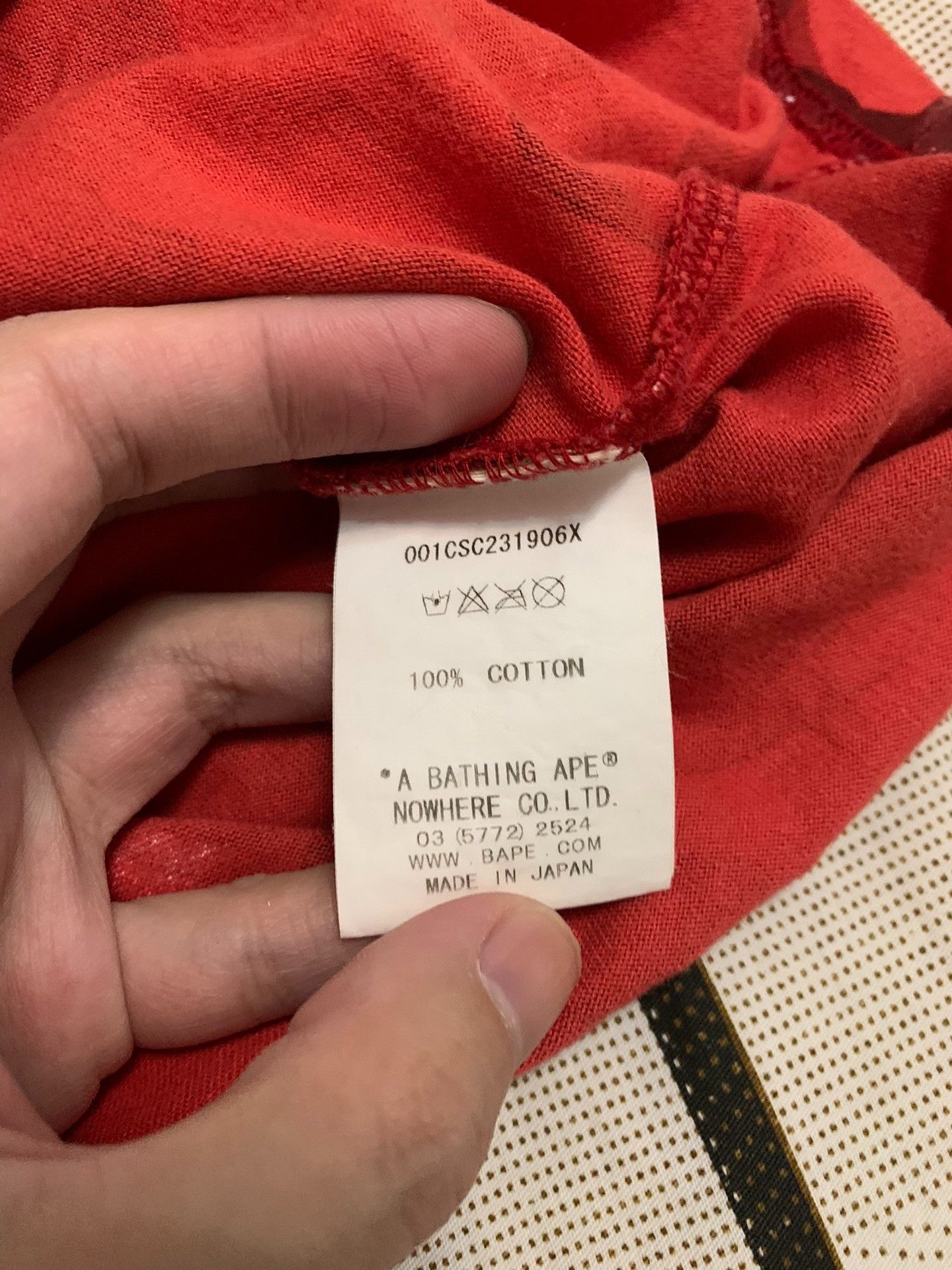 Bape Bape Camo Ape Head Red T-Shirt S Men Size US S / EU 44-46 / 1 - 4 Thumbnail