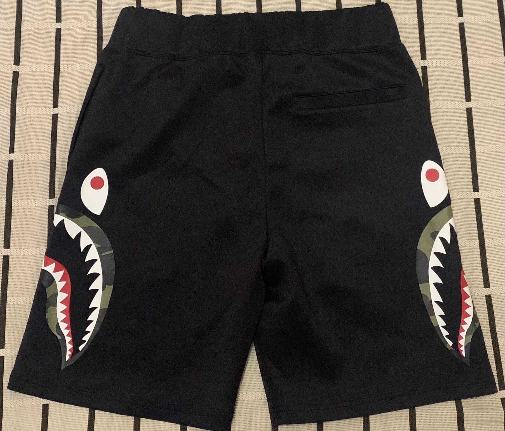 Bape Bape Shark Camo Green Casual Pants L Men Size US 34 / EU 50 - 2 Thumbnail