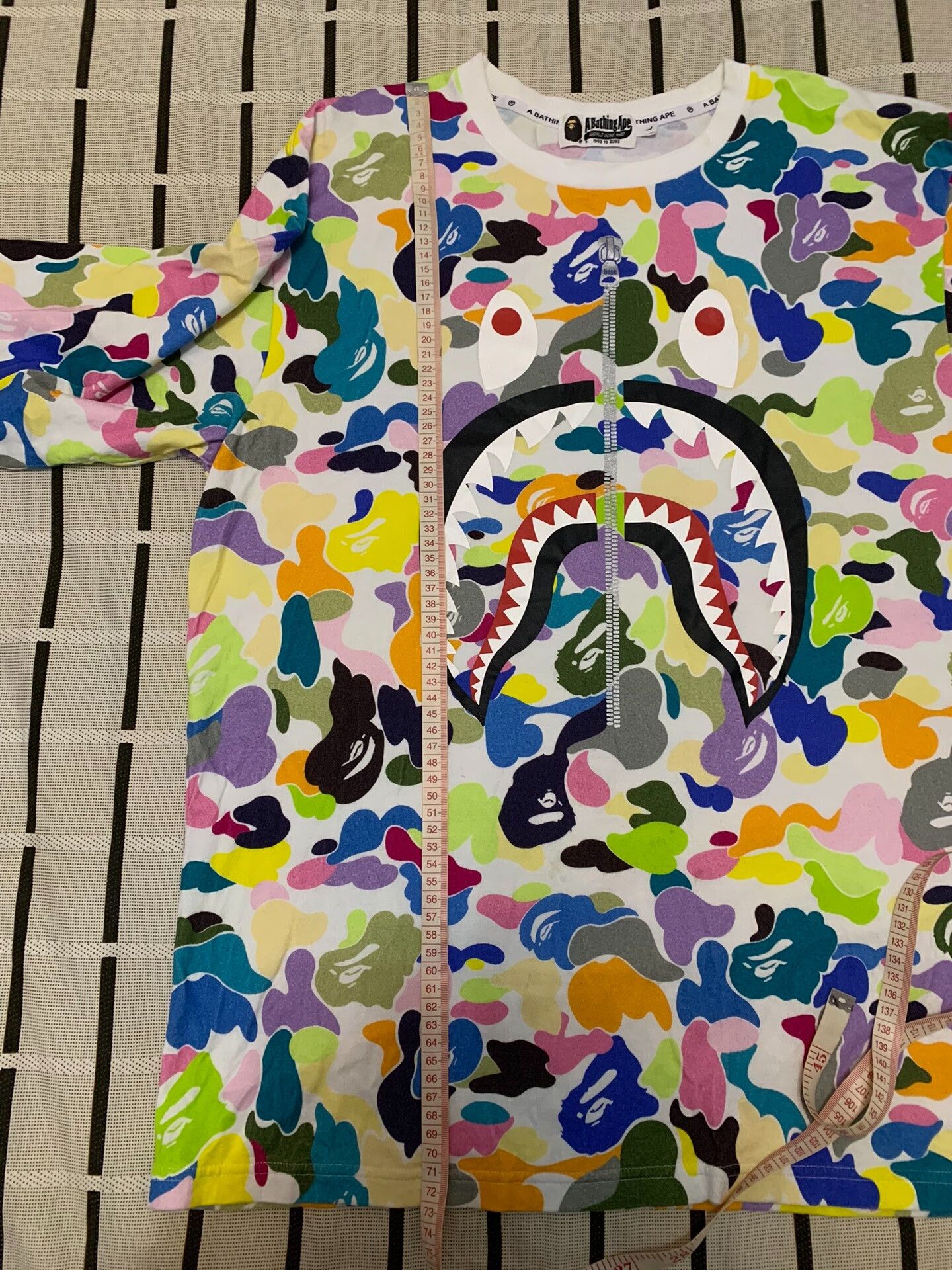 Bape Bape Shark Camo Multi T-Shirt L Men Size US L / EU 52-54 / 3 - 7 Thumbnail