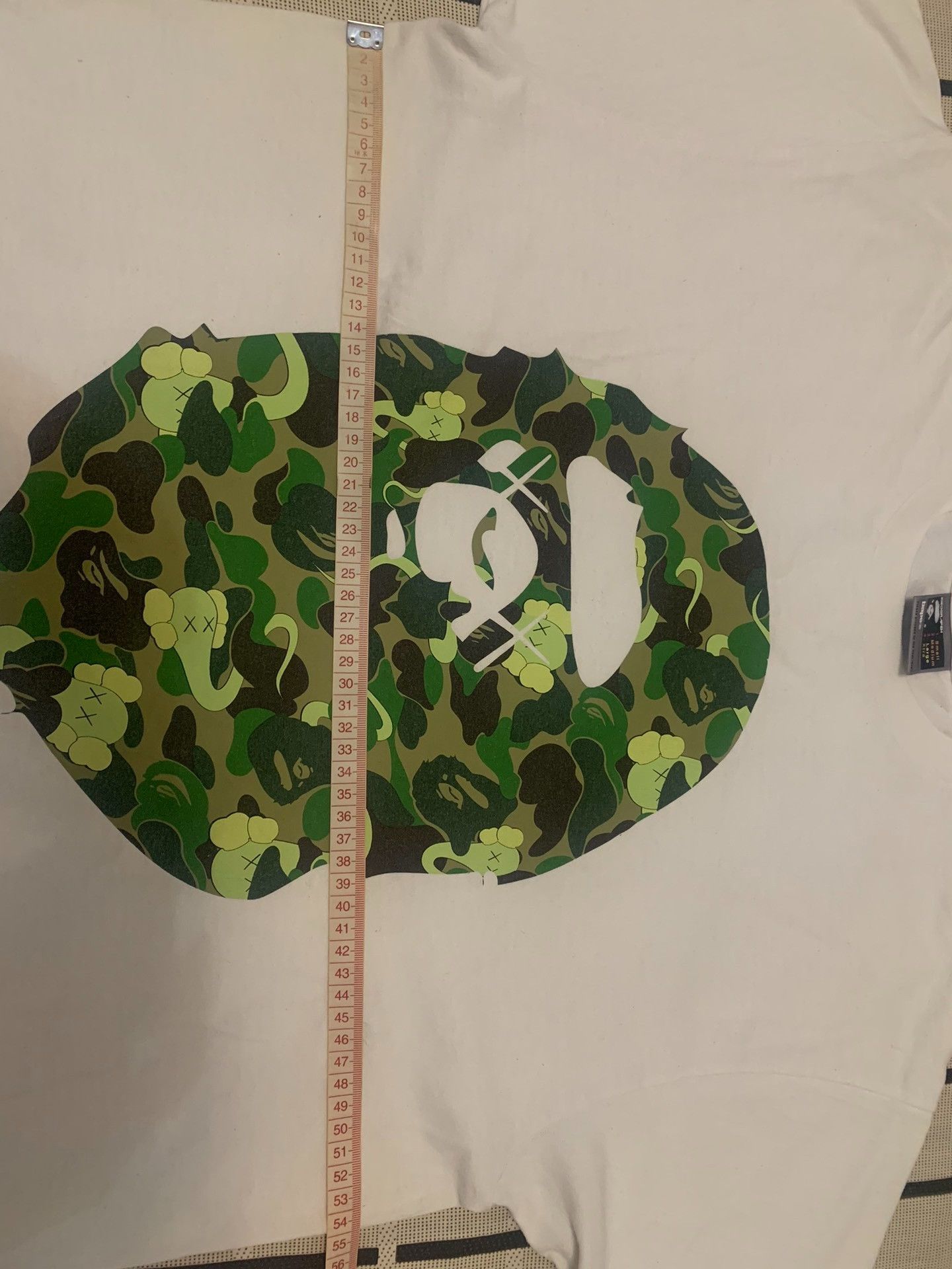 Bape Bape Camo Ape Head Pink T-Shirt L Men Size US L / EU 52-54 / 3 - 7 Thumbnail