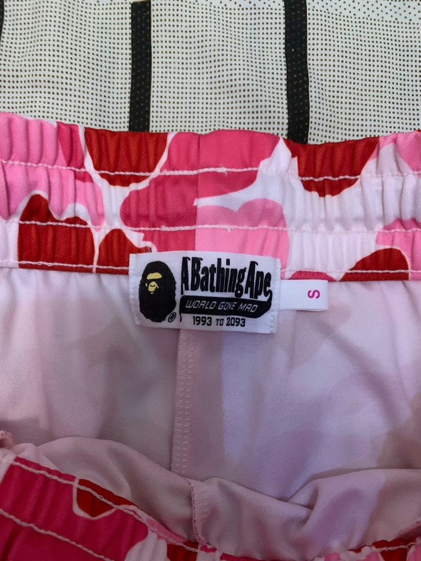 Bape Bape Camo Ape Pink Pants S Women Size 28" / US 6 / IT 42 - 4 Thumbnail