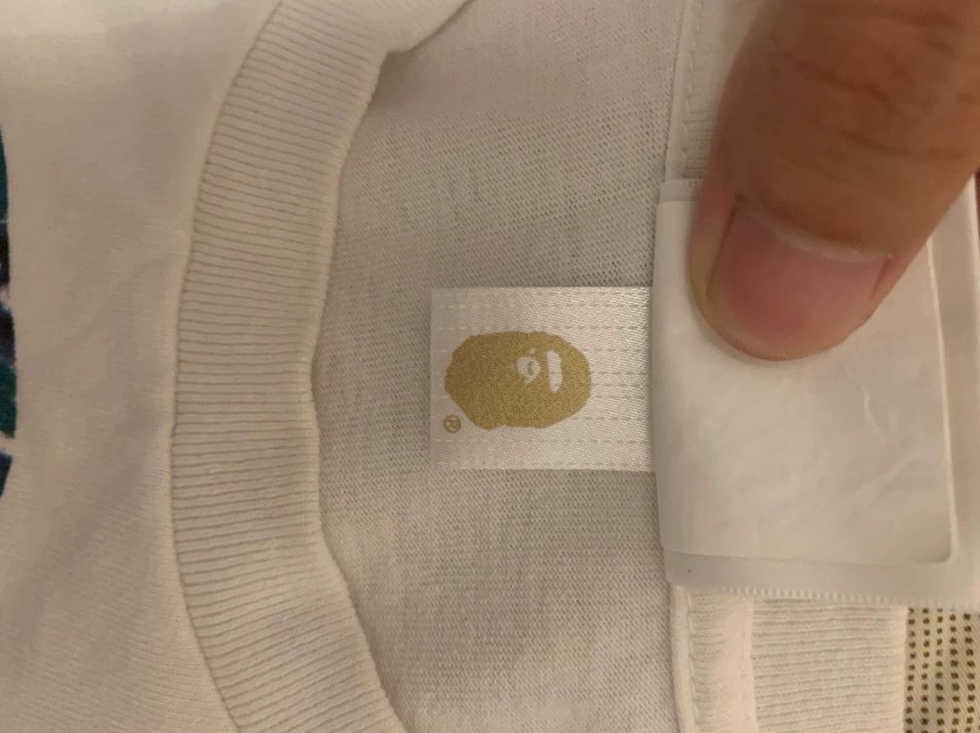 Bape Bape Limited Gold T-Shirt S Men Size US S / EU 44-46 / 1 - 5 Thumbnail