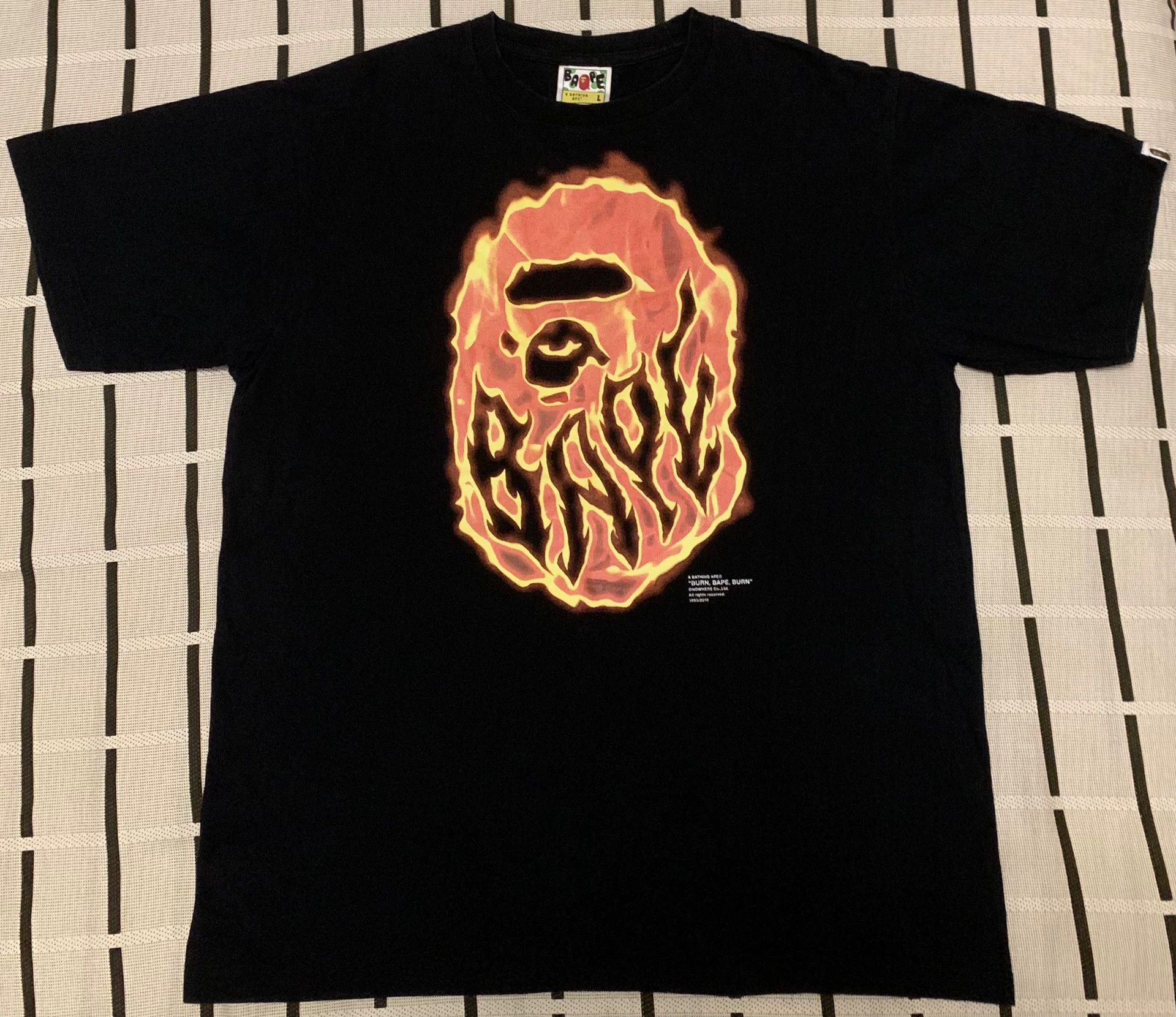 Bape Bape Ape Head Red T-Shirt L Men Size US L / EU 52-54 / 3 - 2 Thumbnail