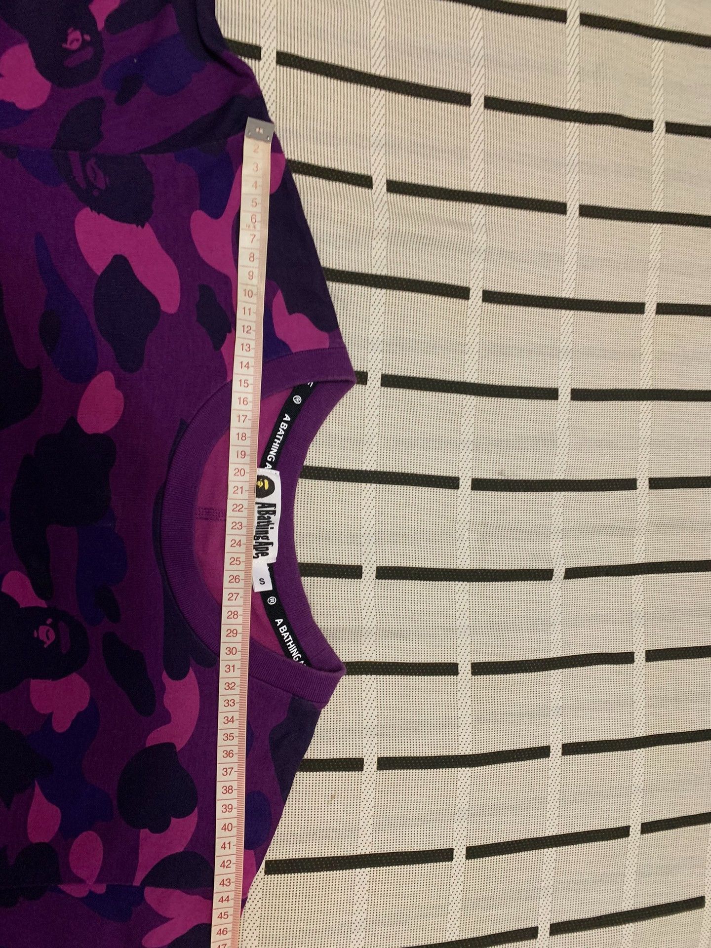 Bape Bape Shark Camo Purple T-Shirt S Men Size US S / EU 44-46 / 1 - 8 Thumbnail