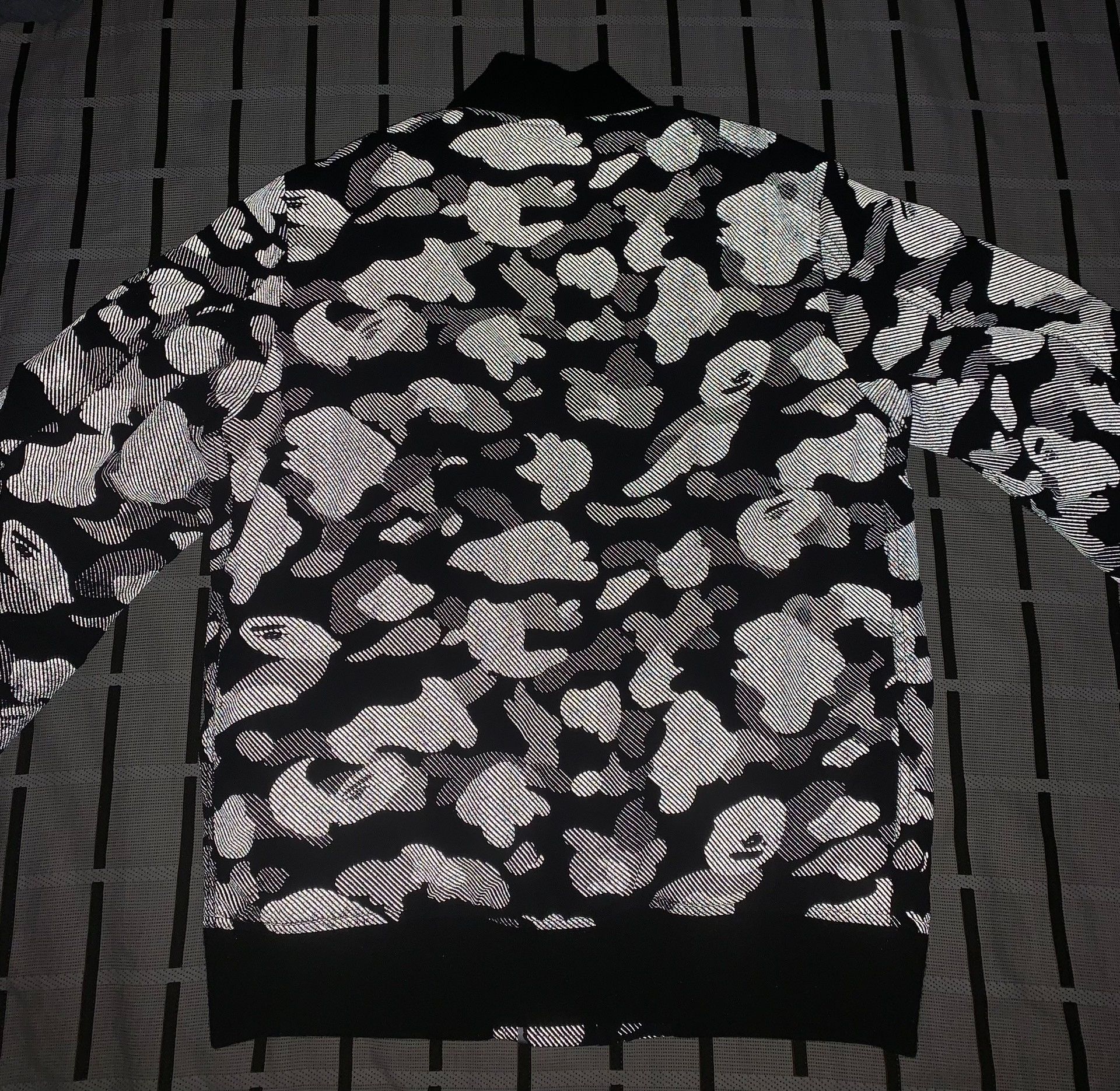 Bape Bape Reflective Light Jacket M Men Size US M / EU 48-50 / 2 - 2 Thumbnail