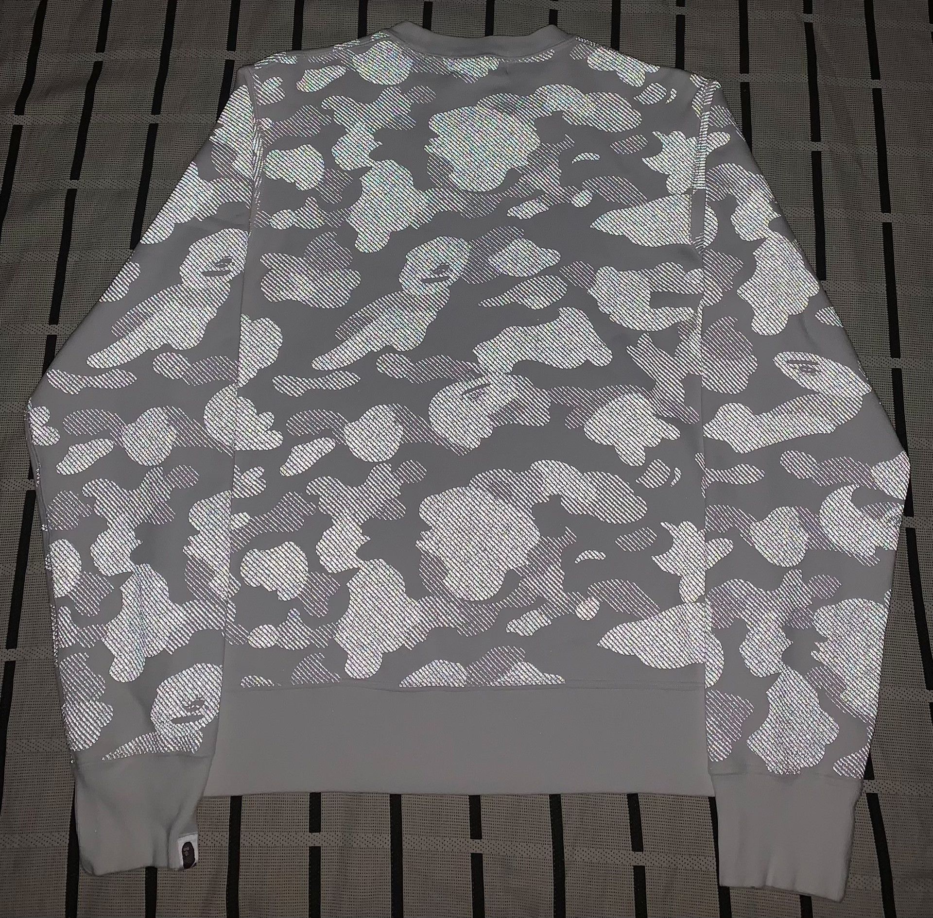 Bape Bape Camo Reflective White Hoodie S Men Size US S / EU 44-46 / 1 - 2 Thumbnail