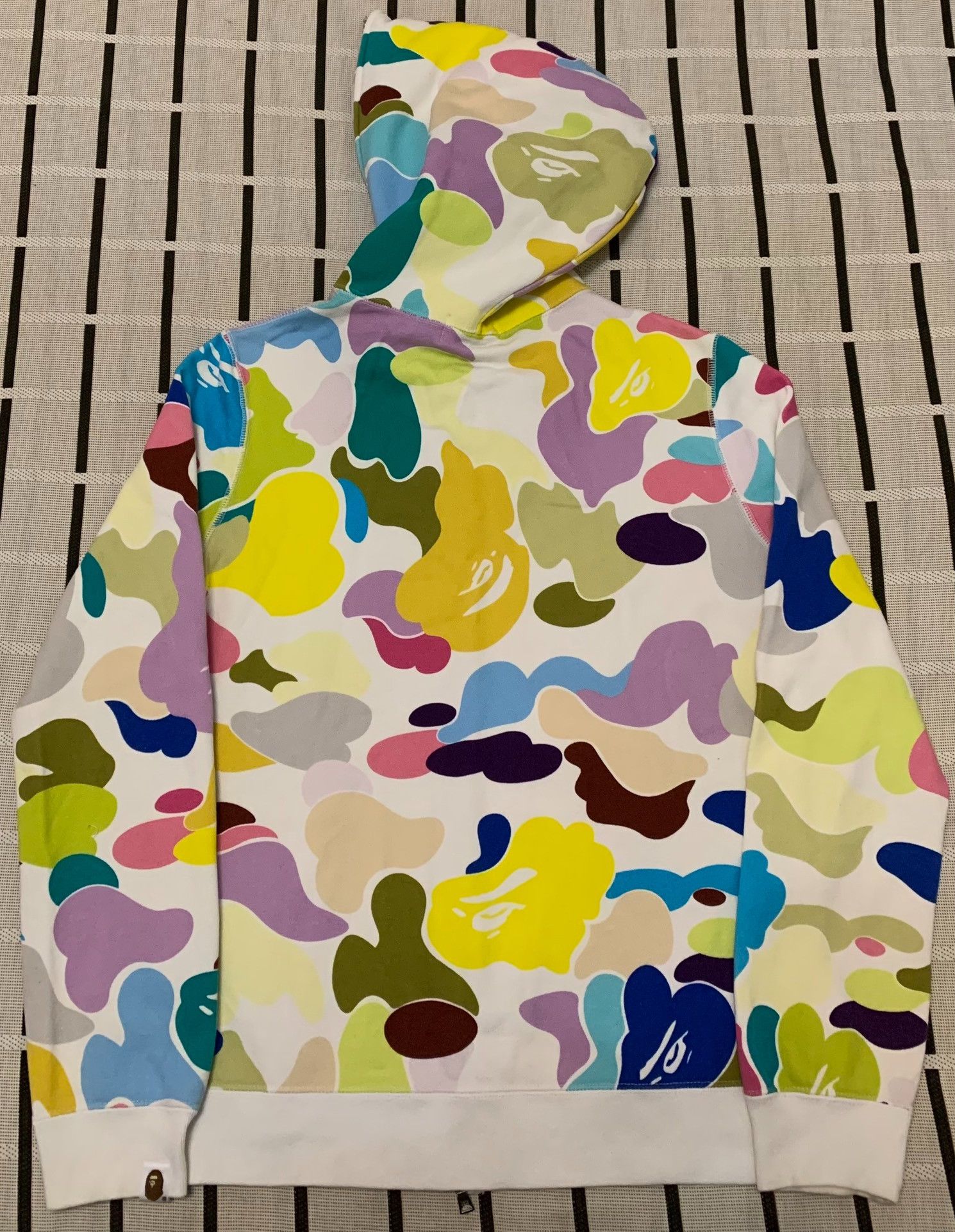 Bape Bape Camo Rainbow Multi Light Jacket S Men Size US S / EU 44-46 / 1 - 2 Thumbnail