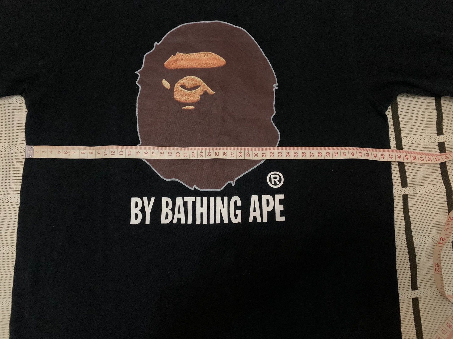 Bape Bape Retro Ape Head T-Shirt S Men Size US S / EU 44-46 / 1 - 7 Thumbnail