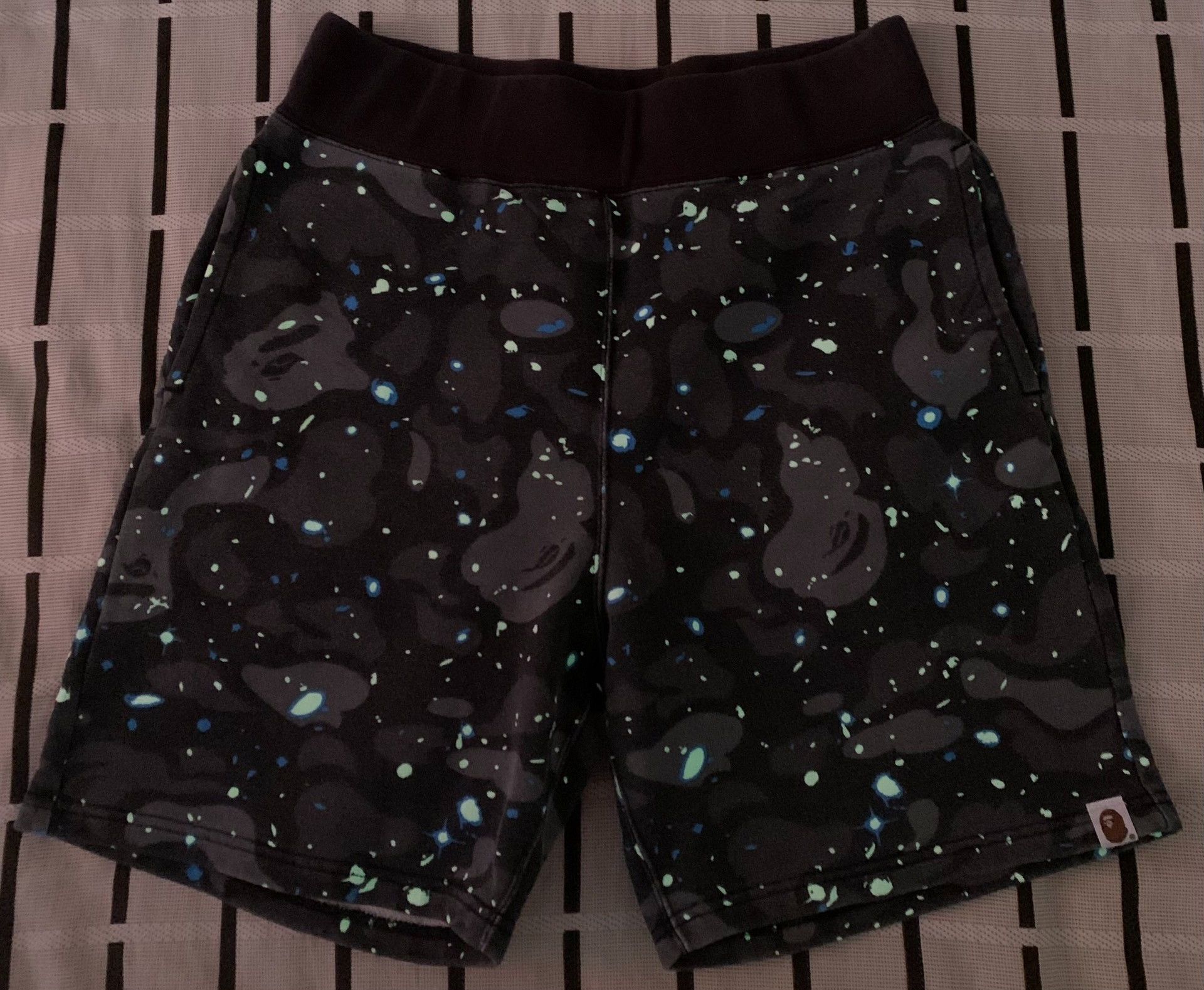 Bape Bape Camo Ape Casual Pants S Men Size US 30 / EU 46 - 2 Thumbnail