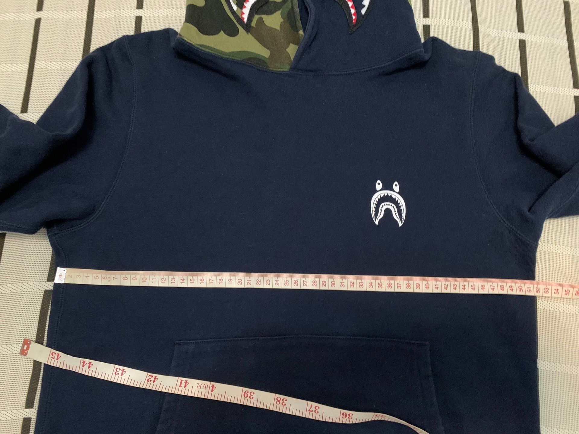 Bape Bape Shark Camo Hoodie M Men Size US M / EU 48-50 / 2 - 8 Thumbnail