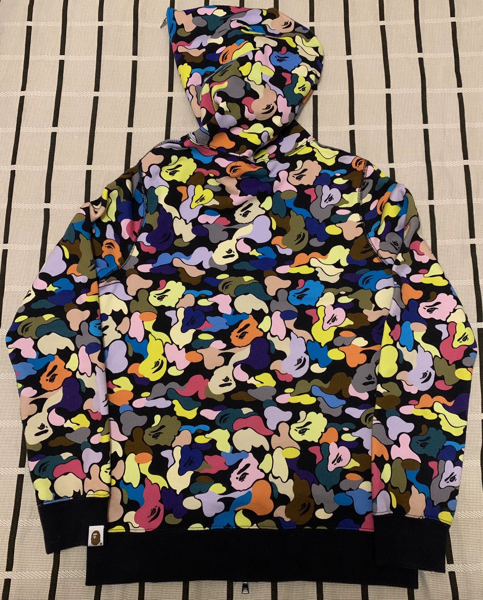Bape Bape Camo Rainbow Multi Hoodie S Men Size US S / EU 44-46 / 1 - 2 Thumbnail