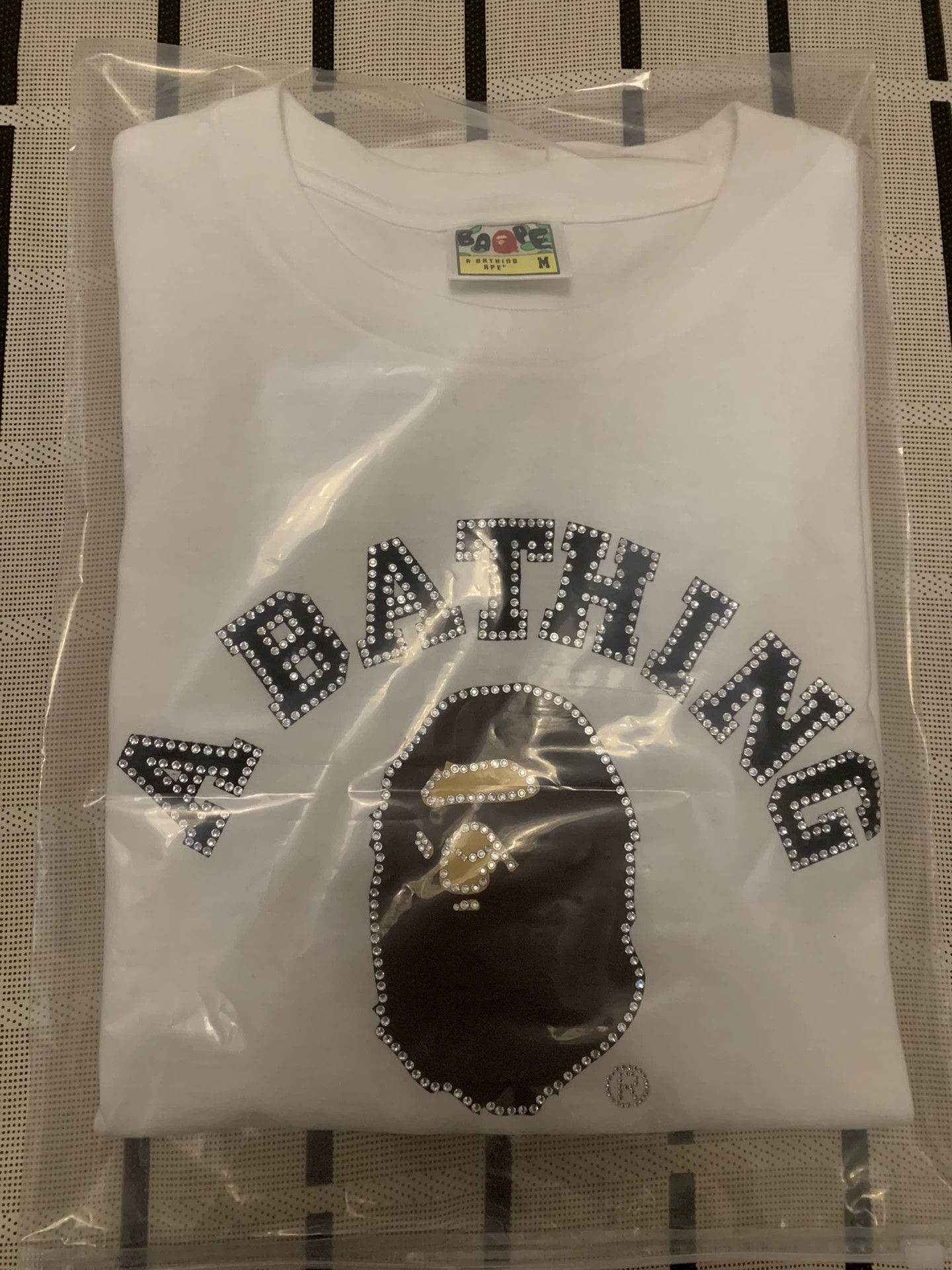 Bape Bape T-Shirt M Men Size US M / EU 48-50 / 2 - 6 Thumbnail