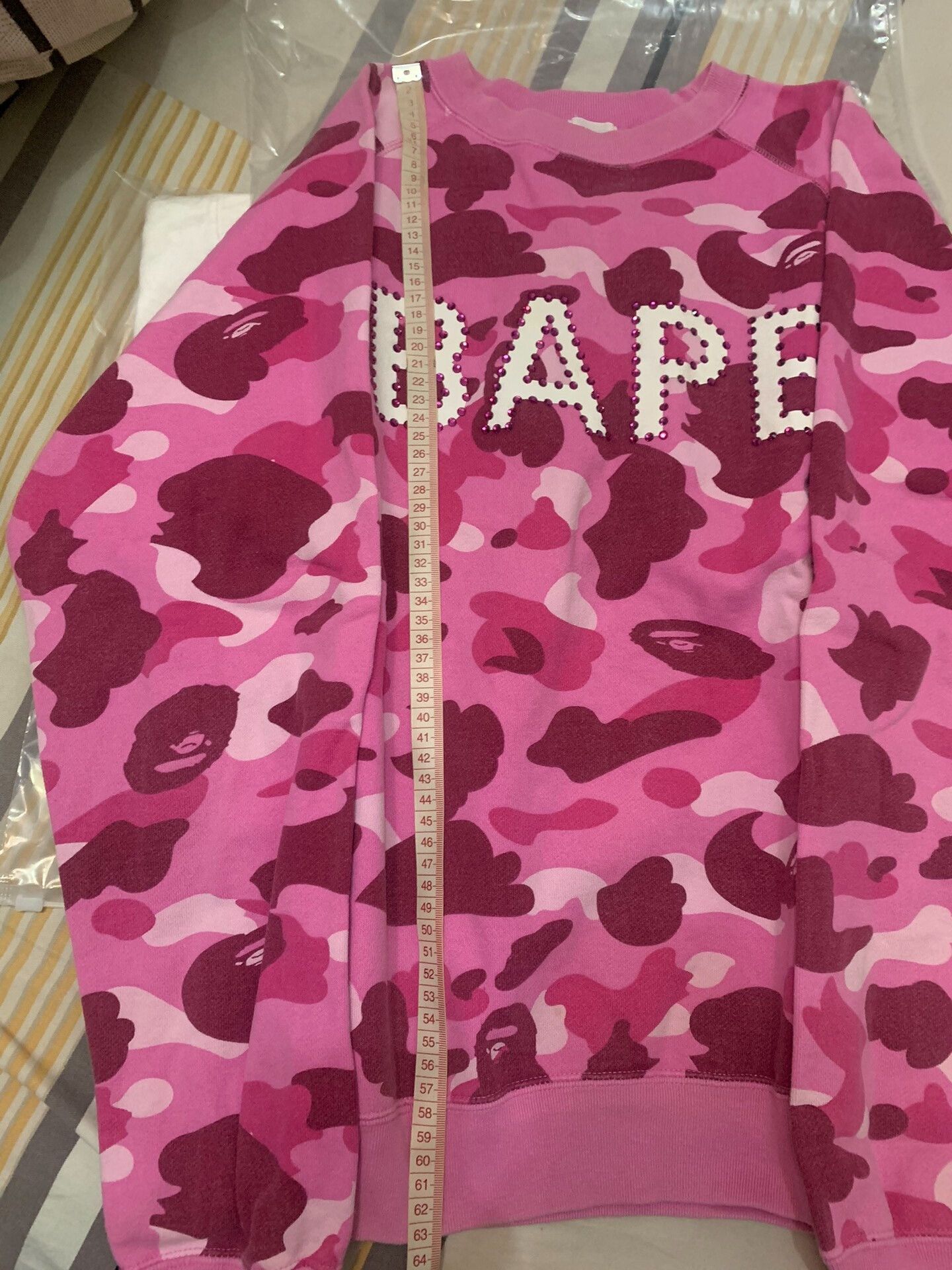 Bape Bape Retro Camo Pink Hoodie S Men Size US S / EU 44-46 / 1 - 8 Thumbnail