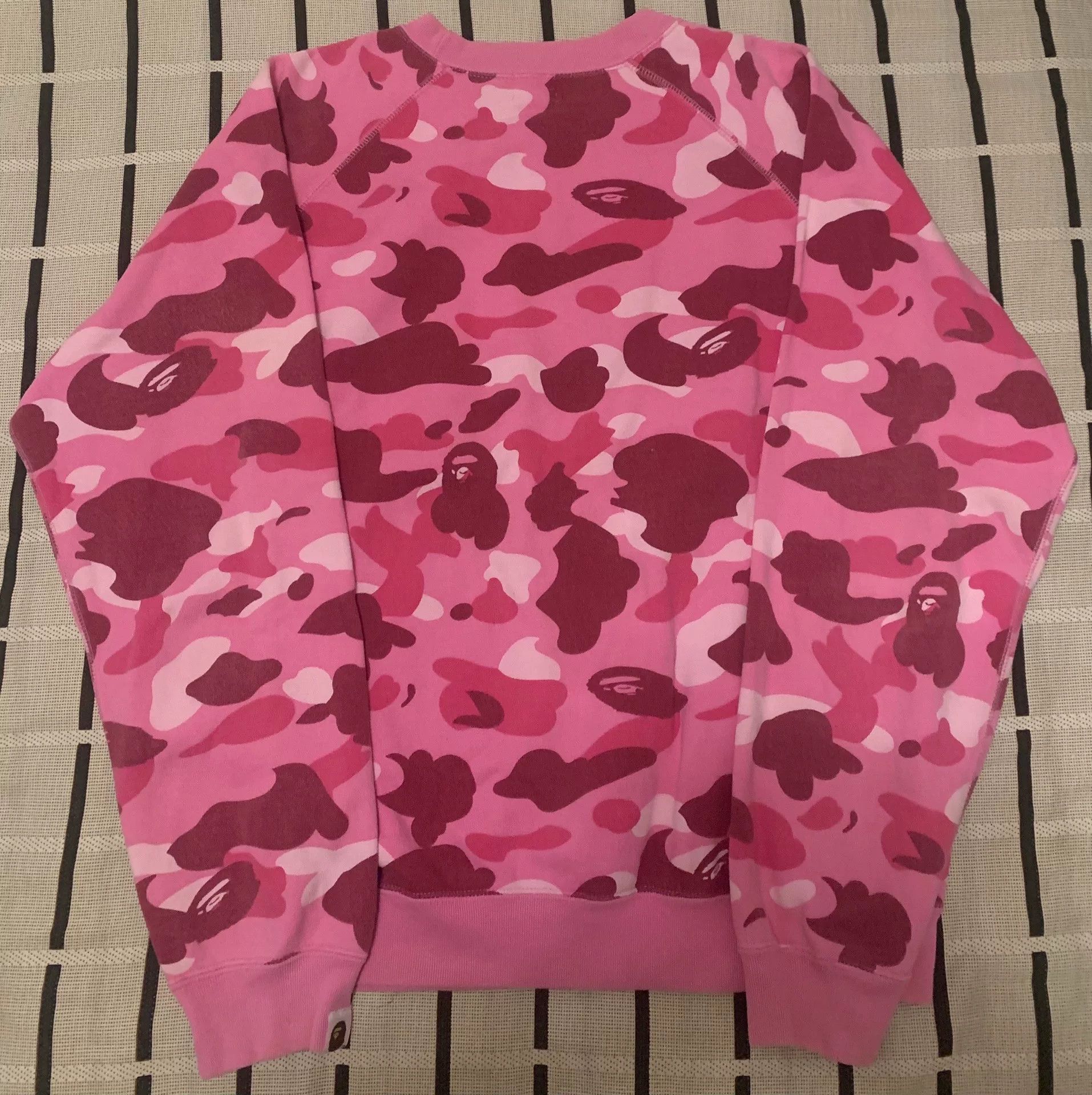 Bape Bape Retro Camo Pink Hoodie S Men Size US S / EU 44-46 / 1 - 3 Thumbnail