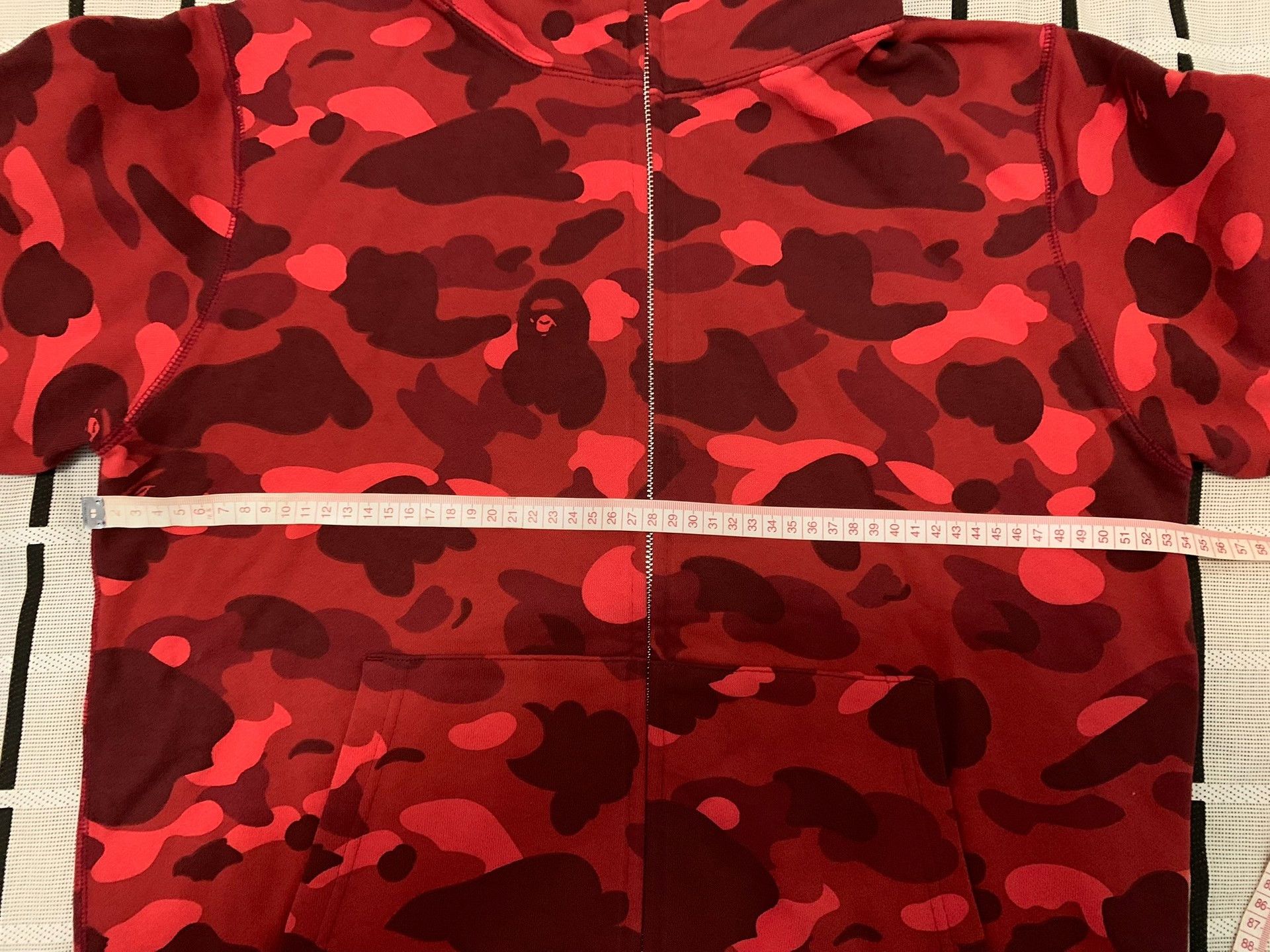 Bape Bape Tiger Camo Red Light Jacket L Men Size US L / EU 52-54 / 3 - 8 Thumbnail
