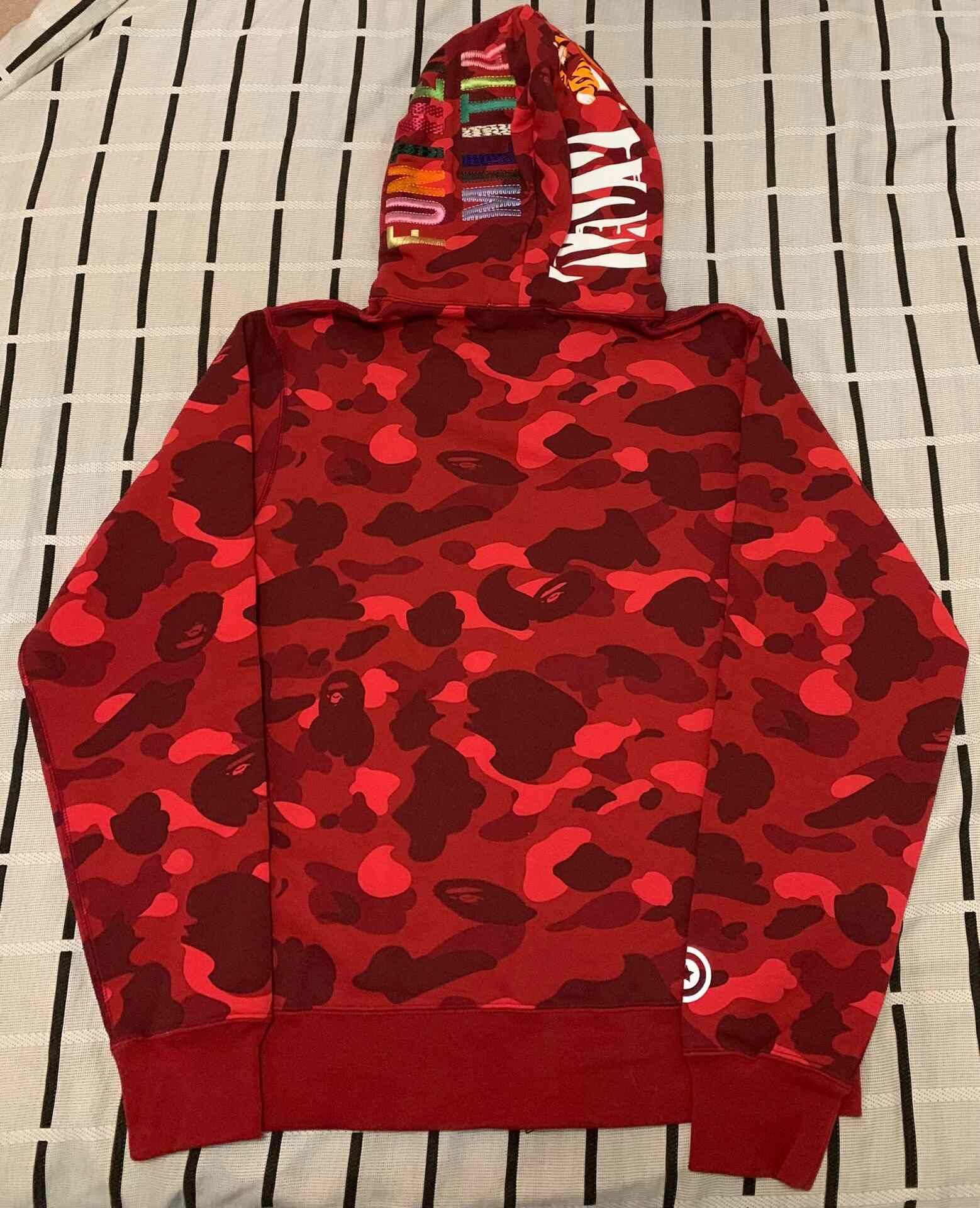 Bape Bape Tiger Camo Red Light Jacket L Men Size US L / EU 52-54 / 3 - 2 Thumbnail