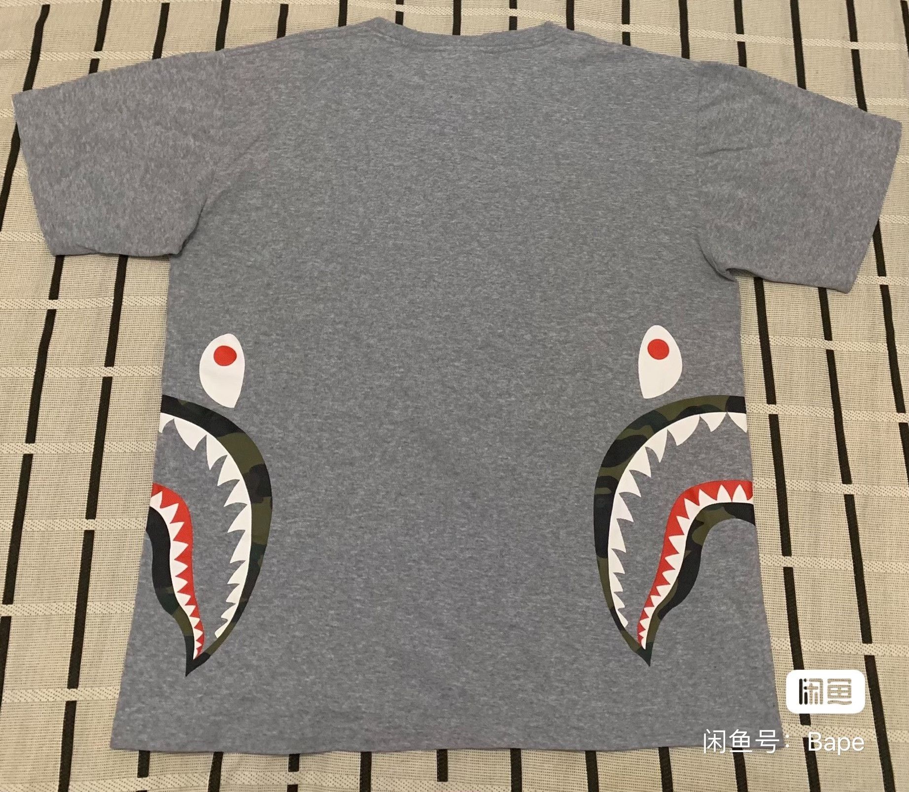 Bape Bape Shark Camo Green T-Shirt M Men Size US M / EU 48-50 / 2 - 2 Thumbnail