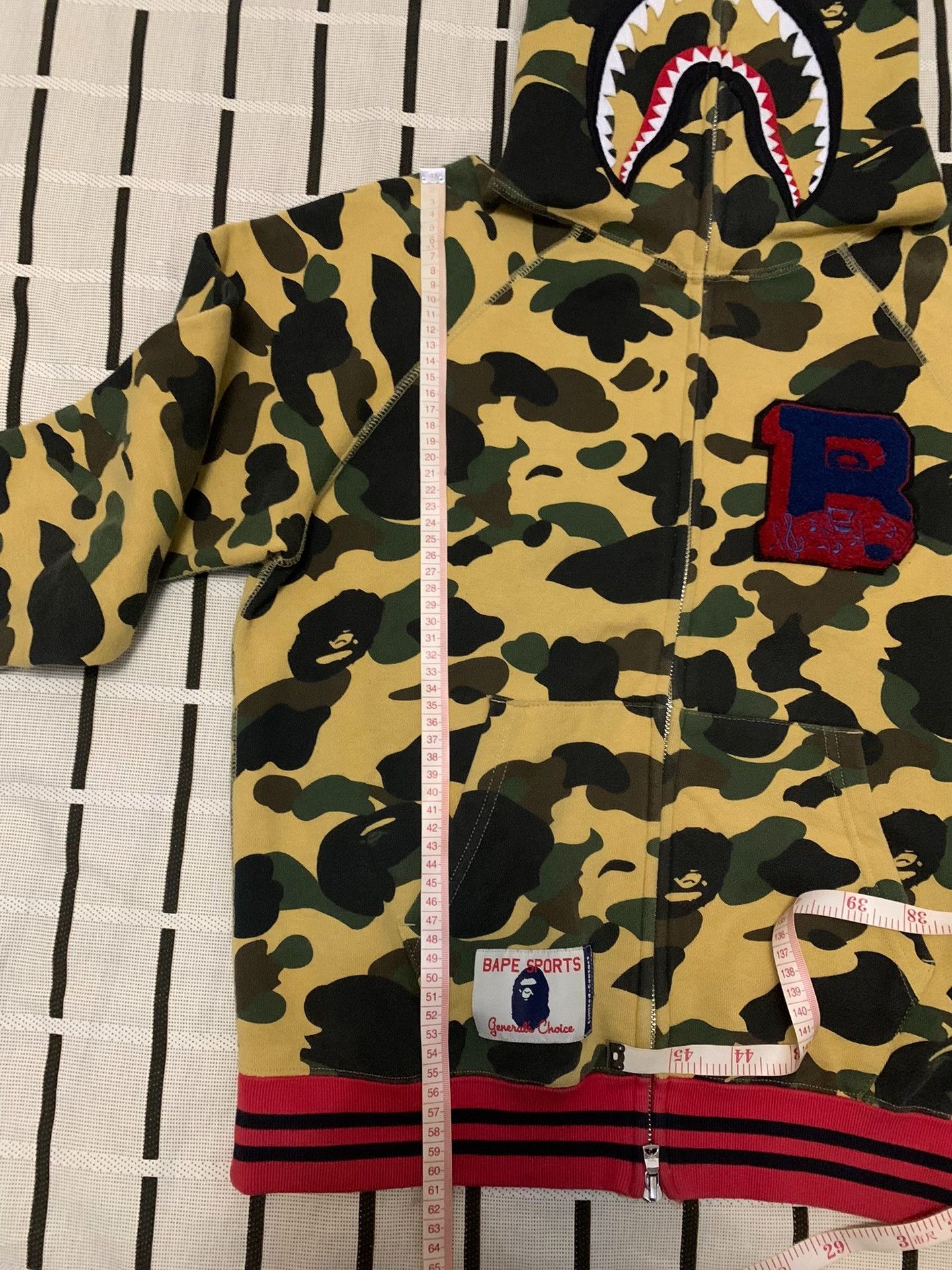 Bape Bape Shark Camo Yellow Light Jacket Men Size US M / EU 48-50 / 2 - 6 Thumbnail