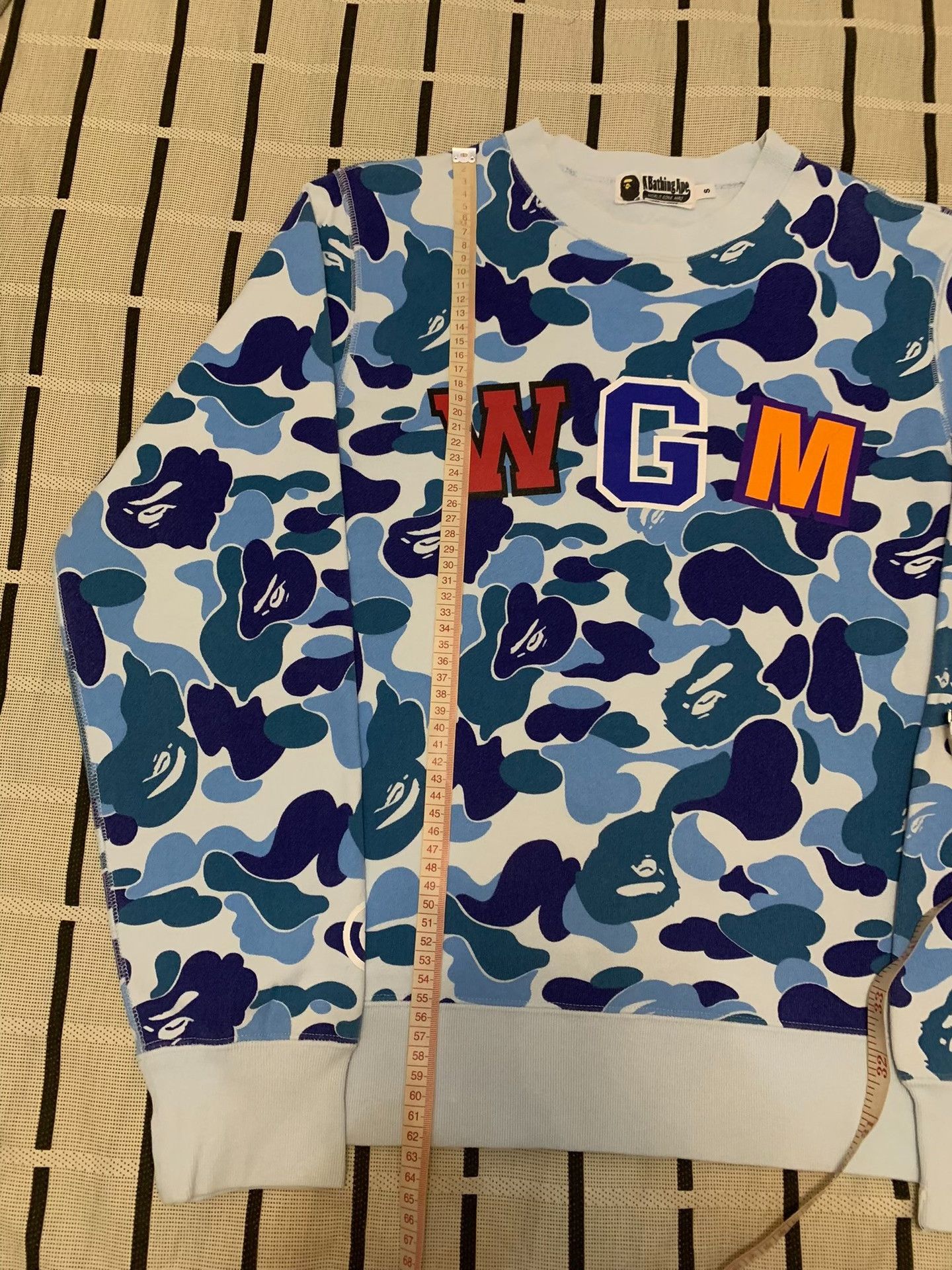 Bape Bape Shark Camo Blue Hoodie S Men Size US S / EU 44-46 / 1 - 7 Thumbnail