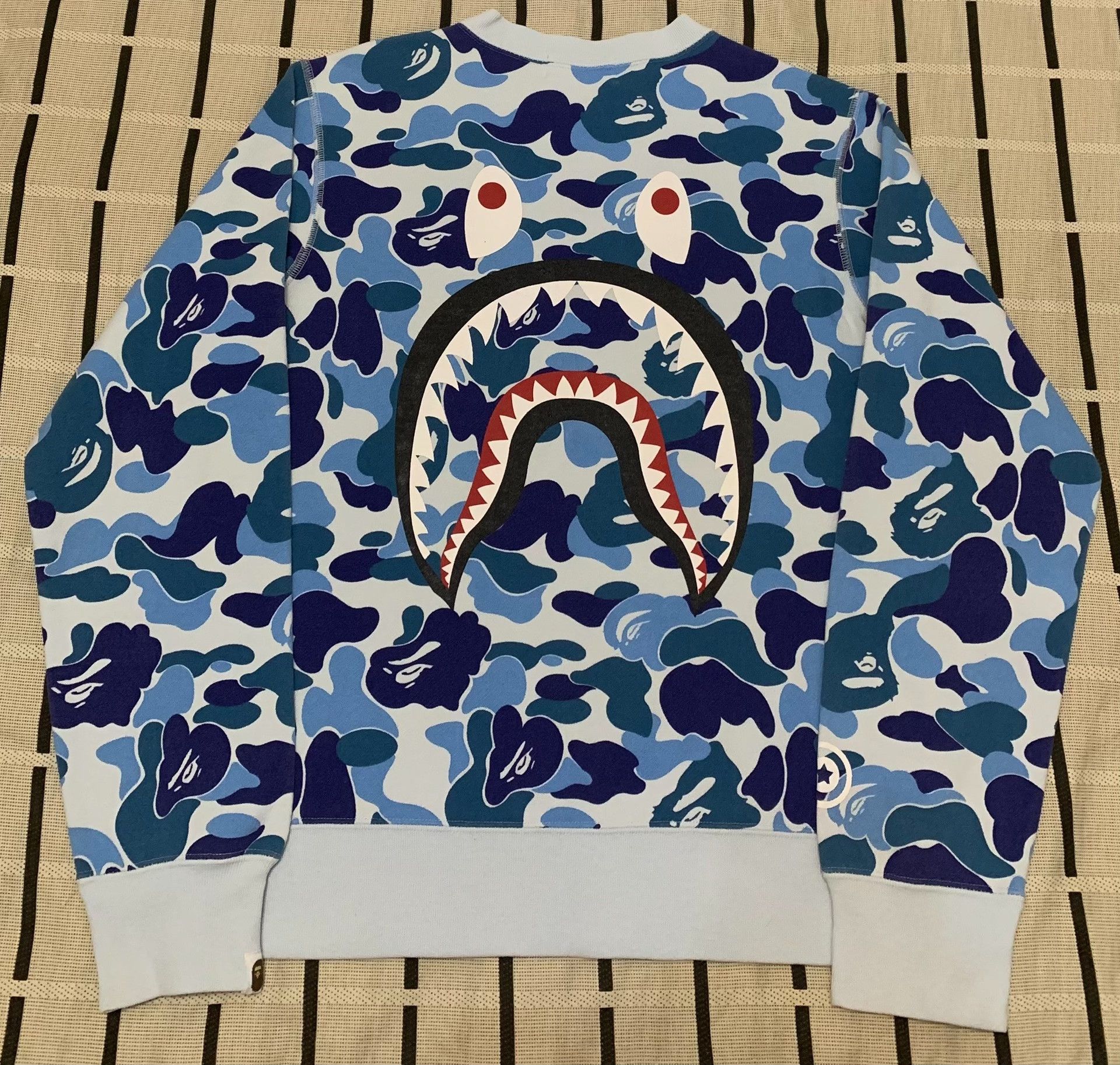 Bape Bape Shark Camo Blue Hoodie S Men Size US S / EU 44-46 / 1 - 2 Thumbnail