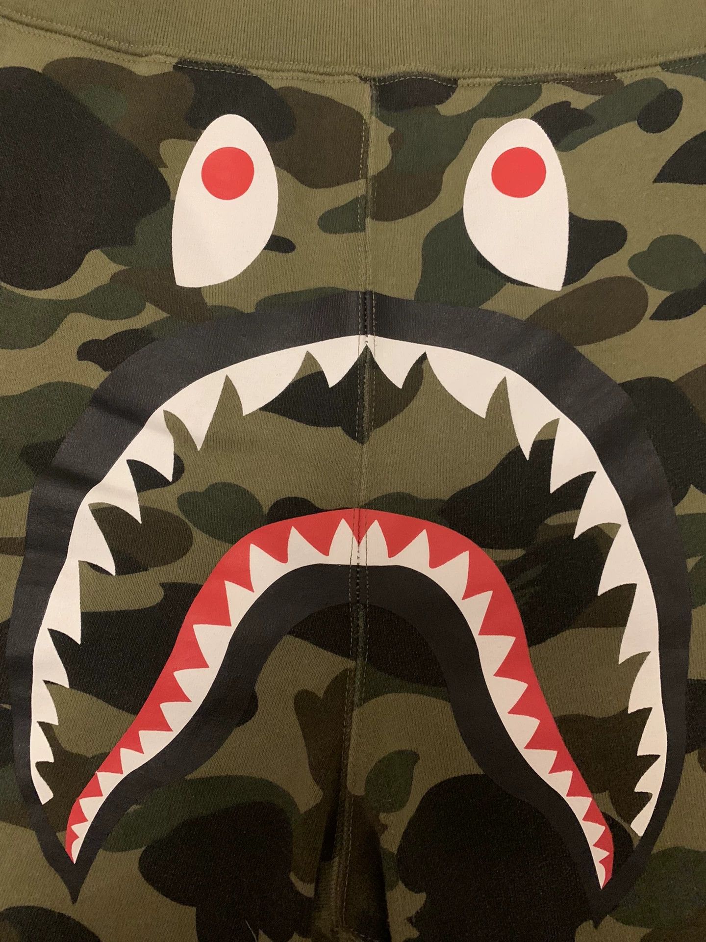 Bape Bape Shark Camo Green Casual Pants XL Men Size US 36 / EU 52 - 2 Thumbnail