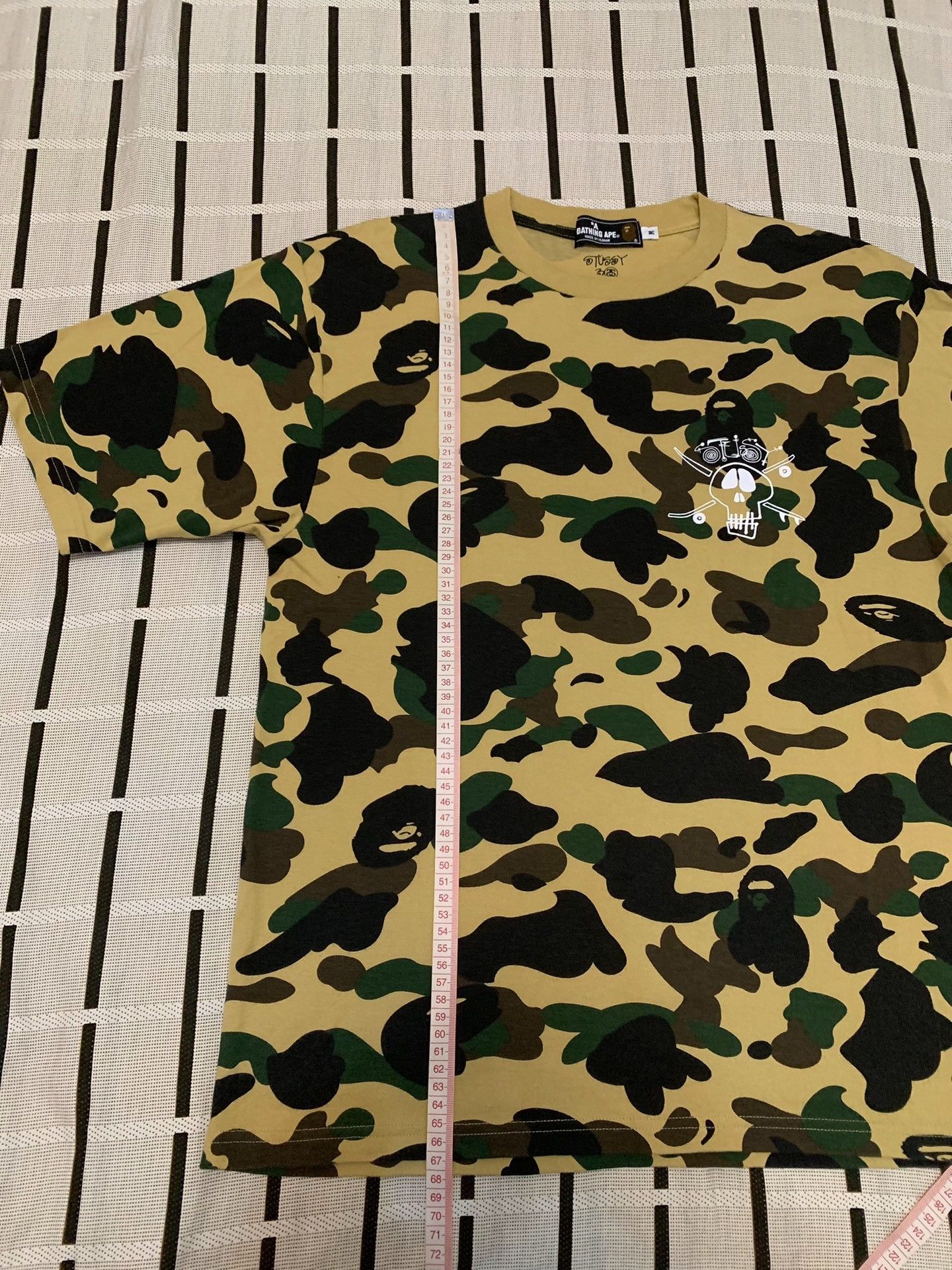 Bape Bape Camo Yellow T-Shirt M Men Size US M / EU 48-50 / 2 - 7 Thumbnail