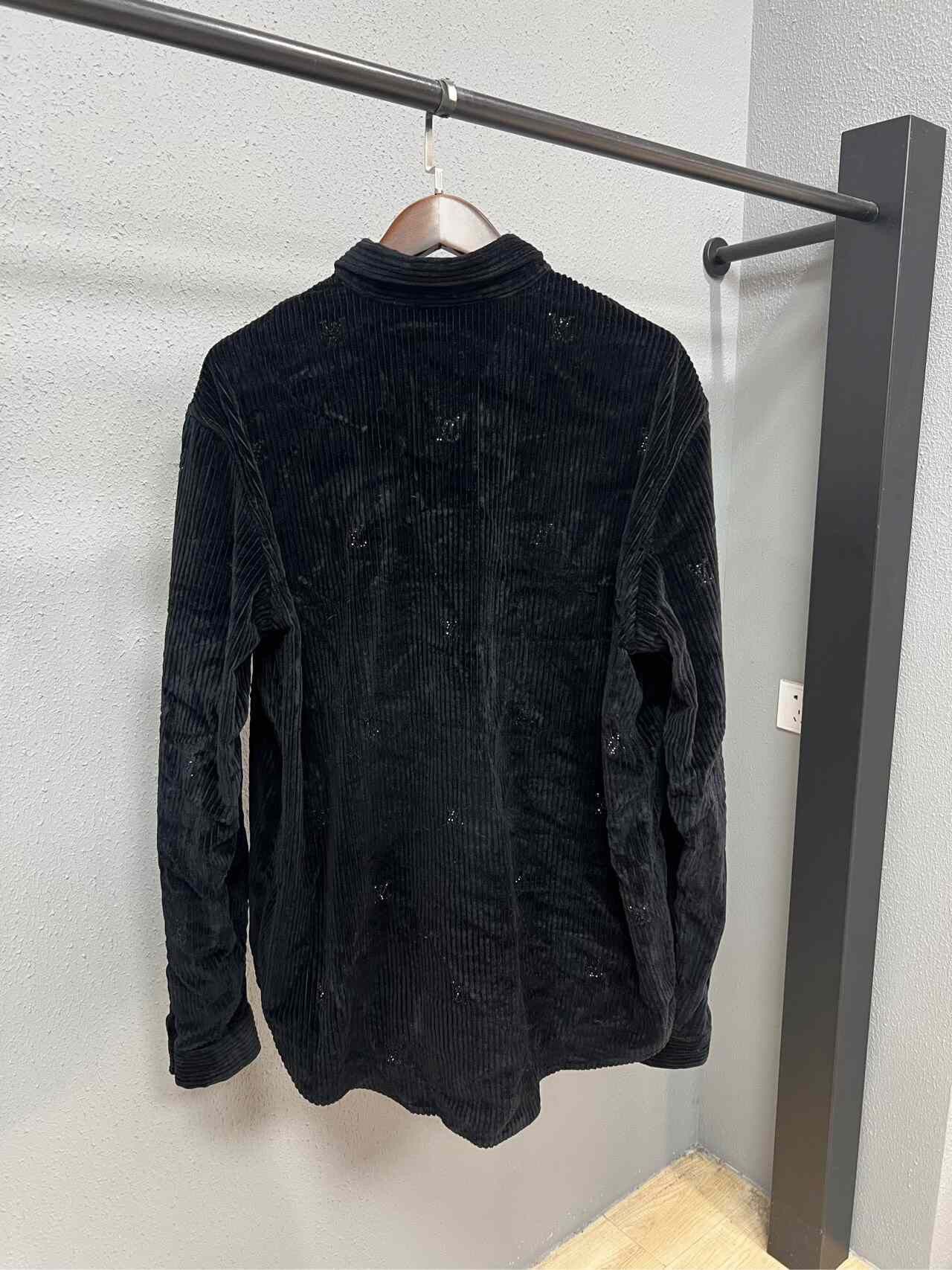 Louis Vuitton Louis Vuitton Pharrell Corduroy Shirt Jacket Size US XXL / EU 58 / 5 - 2 Thumbnail