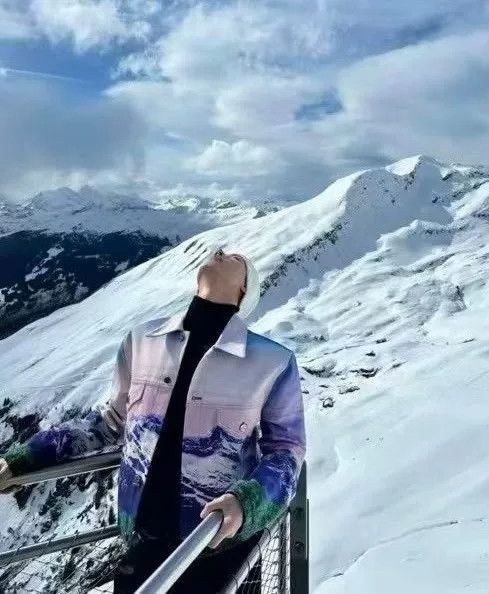 Louis Vuitton Louis Vuitton Snow Mountain Denim Jacket Size US S / EU 44-46 / 1 - 6 Thumbnail