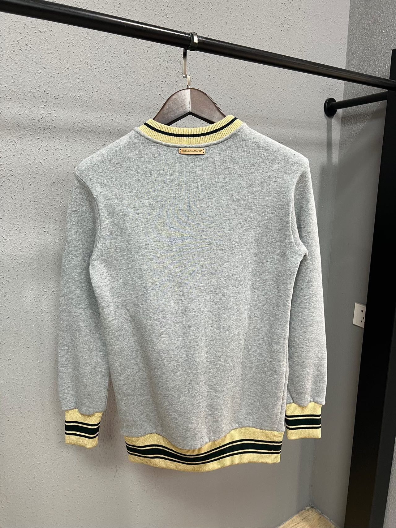 Dolce & Gabbana Dolce&Gabbana Embroidered Sweatshirt Size XS / US 0-2 / IT 36-38 - 2 Thumbnail