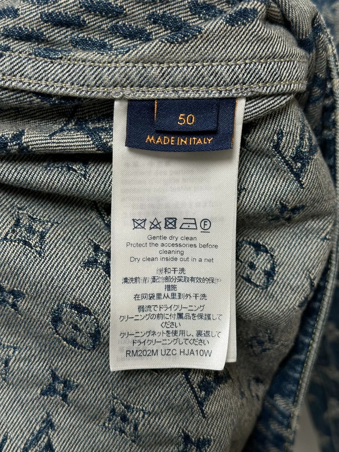 Louis Vuitton Louis Vuitton Nigo Blue Monogram Denim Jacket Size US M / EU 48-50 / 2 - 5 Thumbnail