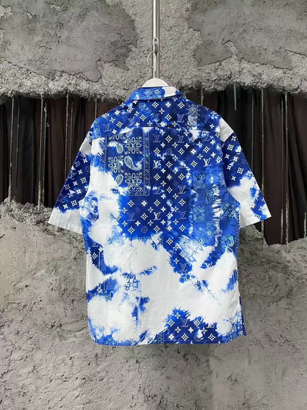 Louis Vuitton Louis Vuitton Blue Floral Short-Sleeve Shirt Size US XS / EU 42 / 0 - 2 Thumbnail