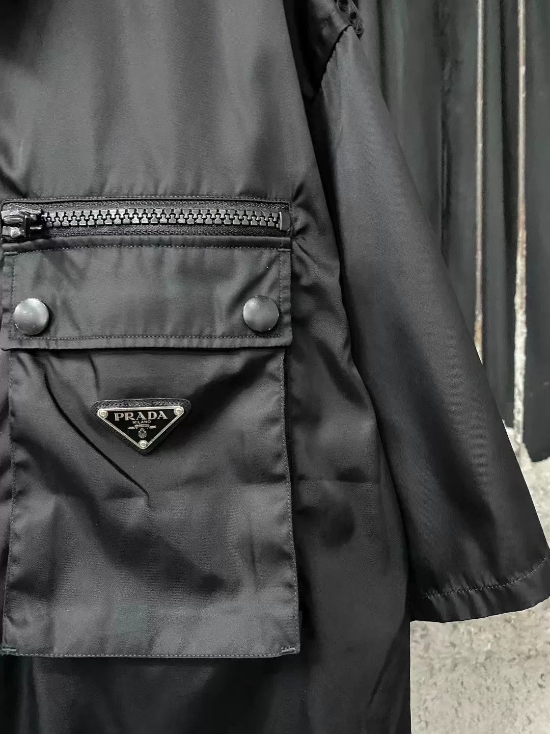 Prada Prada Black Nylon Triangle Logo Short Sleeve Shirt Size US M / EU 48-50 / 2 - 5 Thumbnail