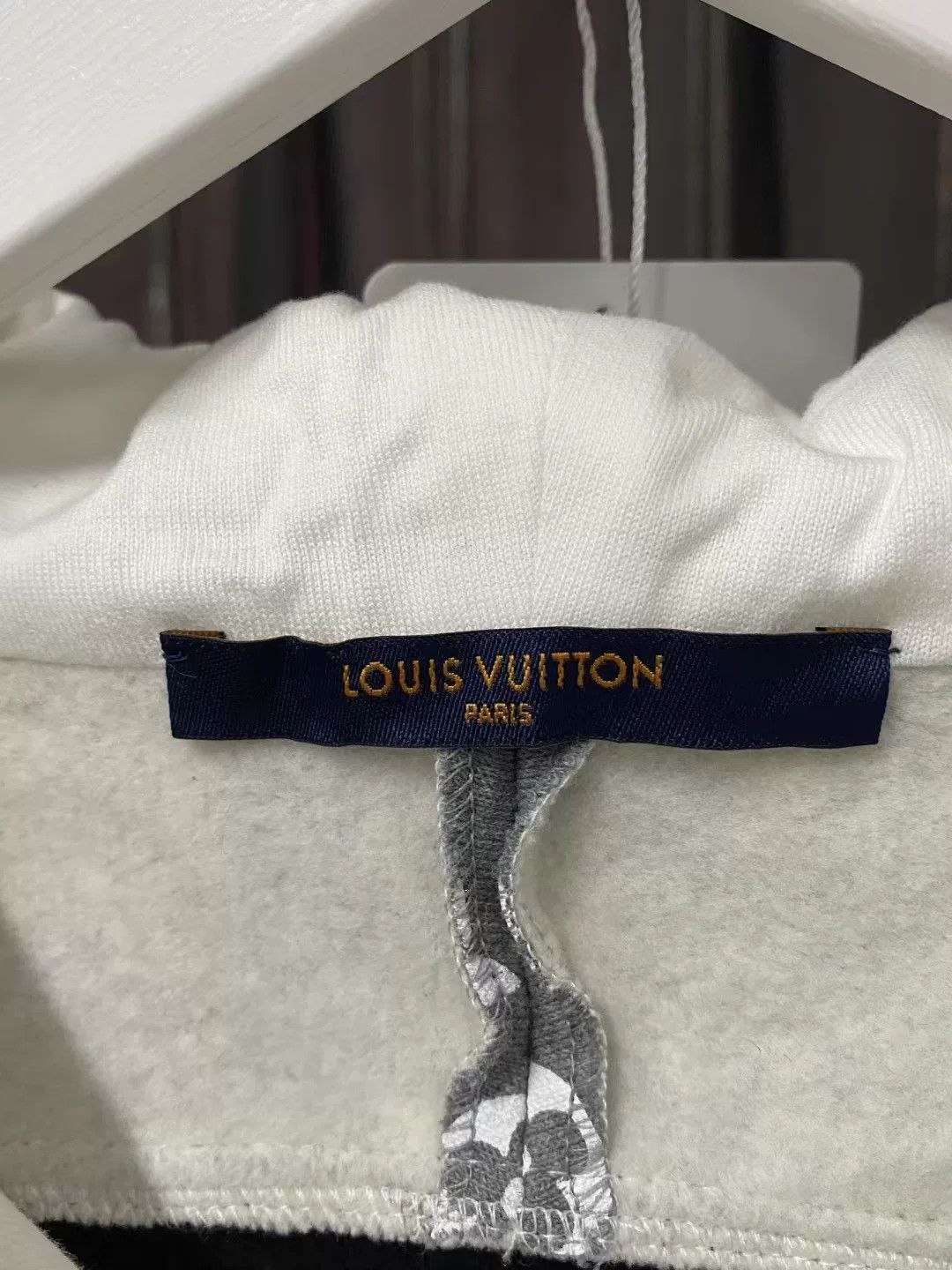Louis Vuitton Louis Vuitton Black White Monogram Hoodie Size US M / EU 48-50 / 2 - 5 Thumbnail