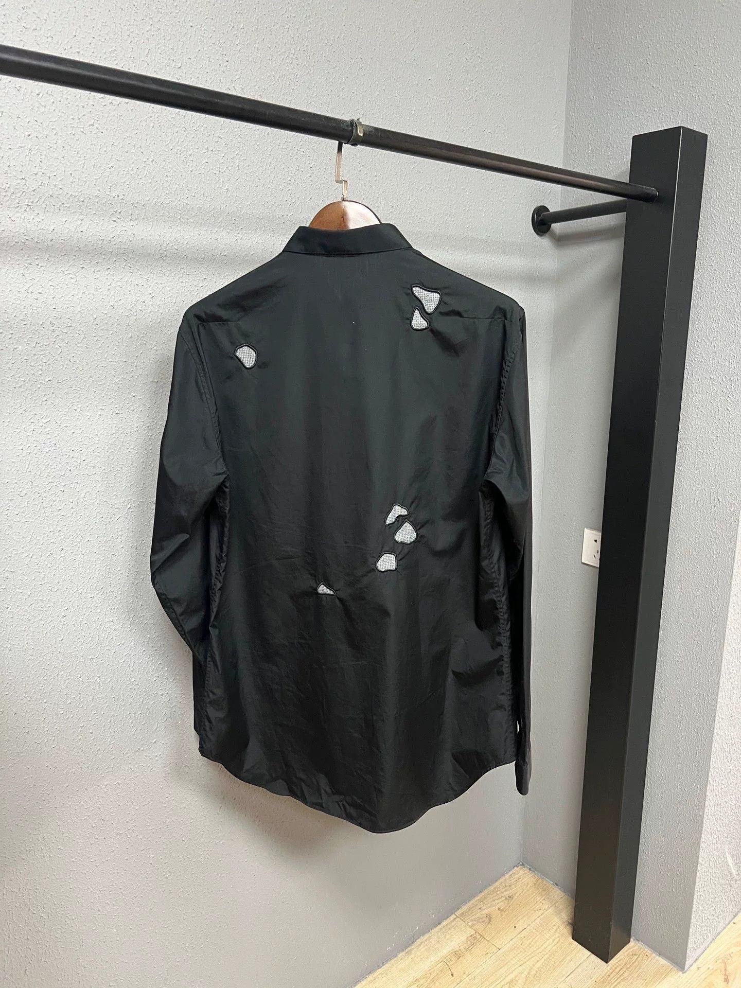 Dior Dior Black Embroidered Patch Shirt Size US XS / EU 42 / 0 - 2 Thumbnail
