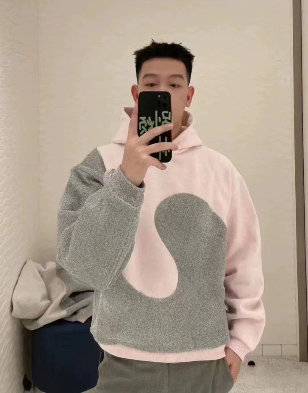 Dior Dior ERL Collaboration Gray Pink Sequin Hoodie Size M / US 6-8 / IT 42-44 - 6 Thumbnail