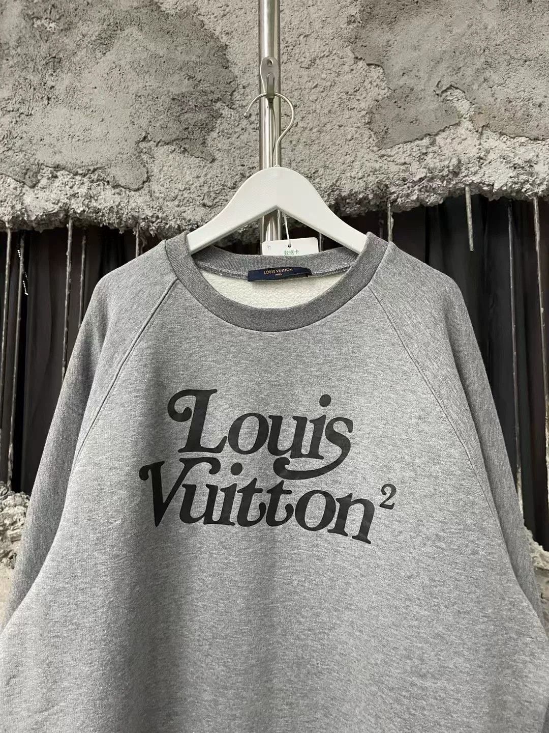 Louis Vuitton Louis Vuitton Nigo Square Print Sweatshirt Size US L / EU 52-54 / 3 - 3 Thumbnail