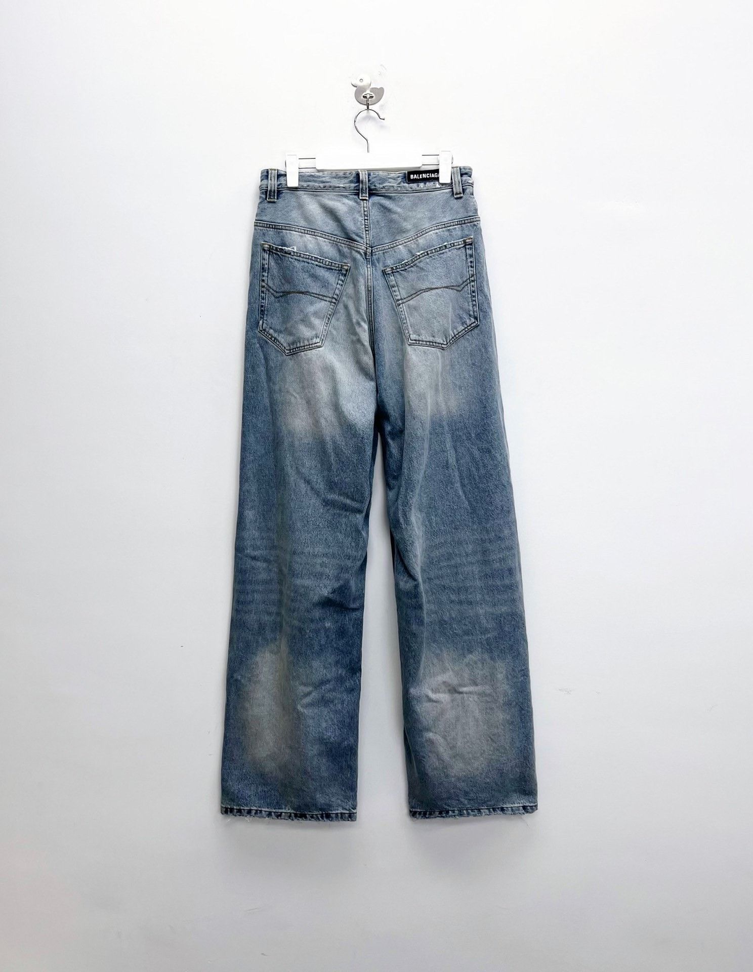 Balenciaga Balenciaga Back Patch Logo Washed Jeans Size US 30 / EU 46 - 2 Thumbnail