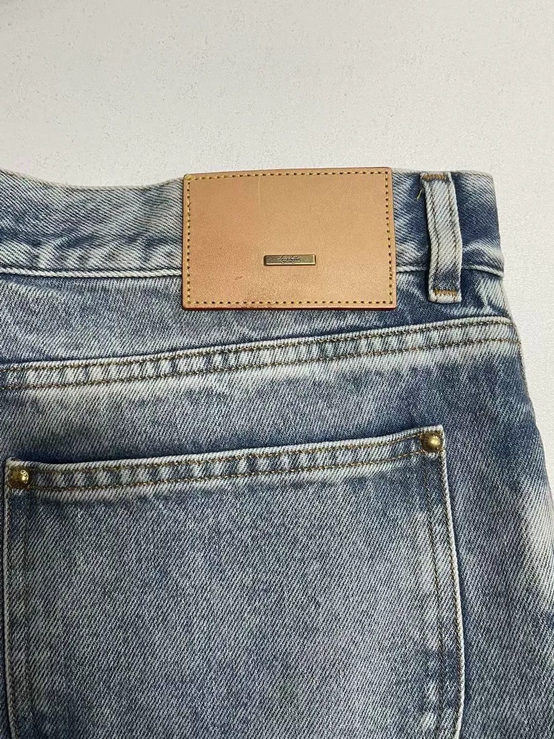 Louis Vuitton Louis Vuitton Washed Blue Back Leather Patch Jeans Size US 29 - 5 Thumbnail