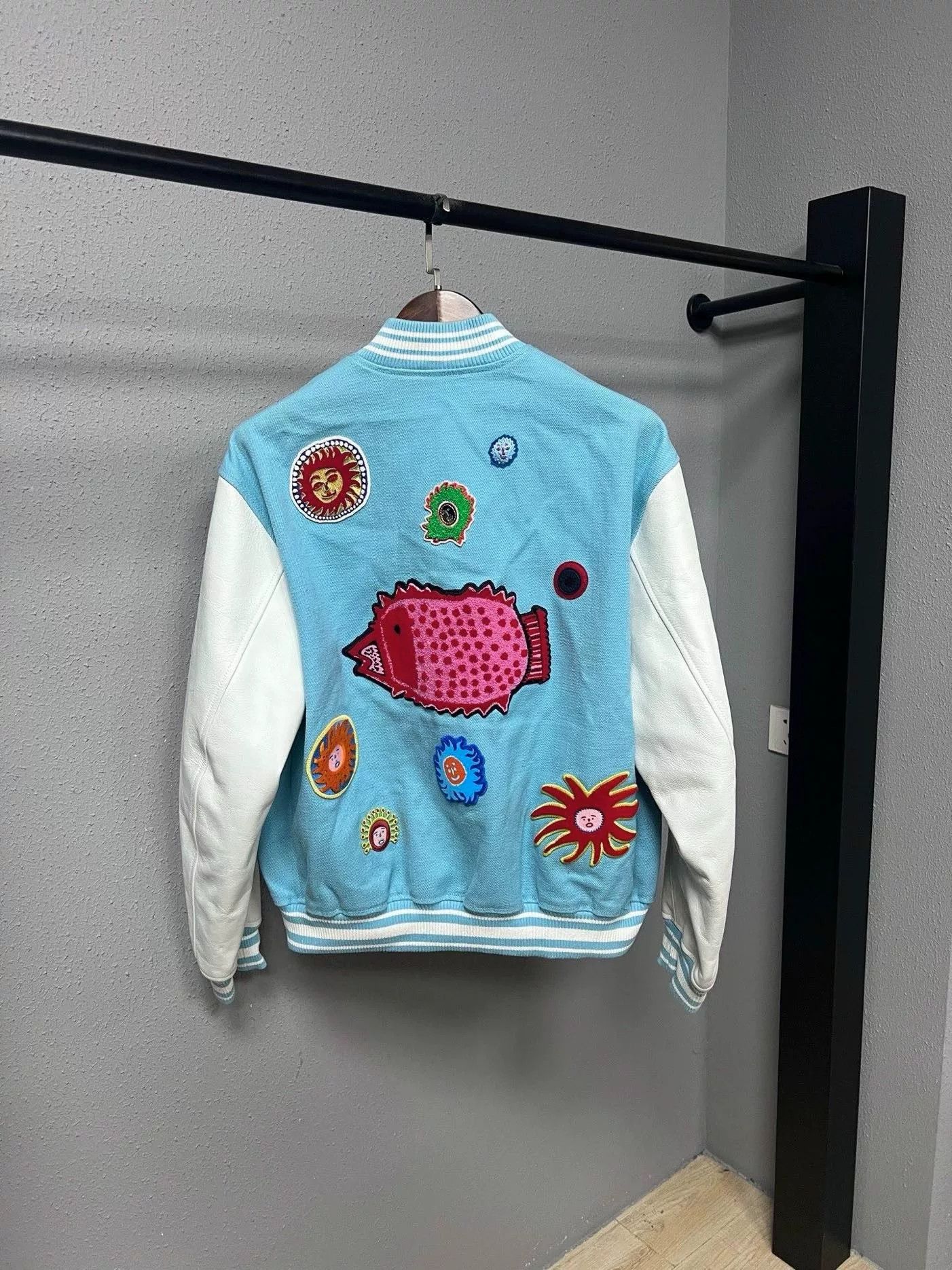 Louis Vuitton Louis Vuitton Yayoi Kusama Blue White Embroidered Baseball Jacket Size US L / EU 52-54 / 3 - 2 Thumbnail
