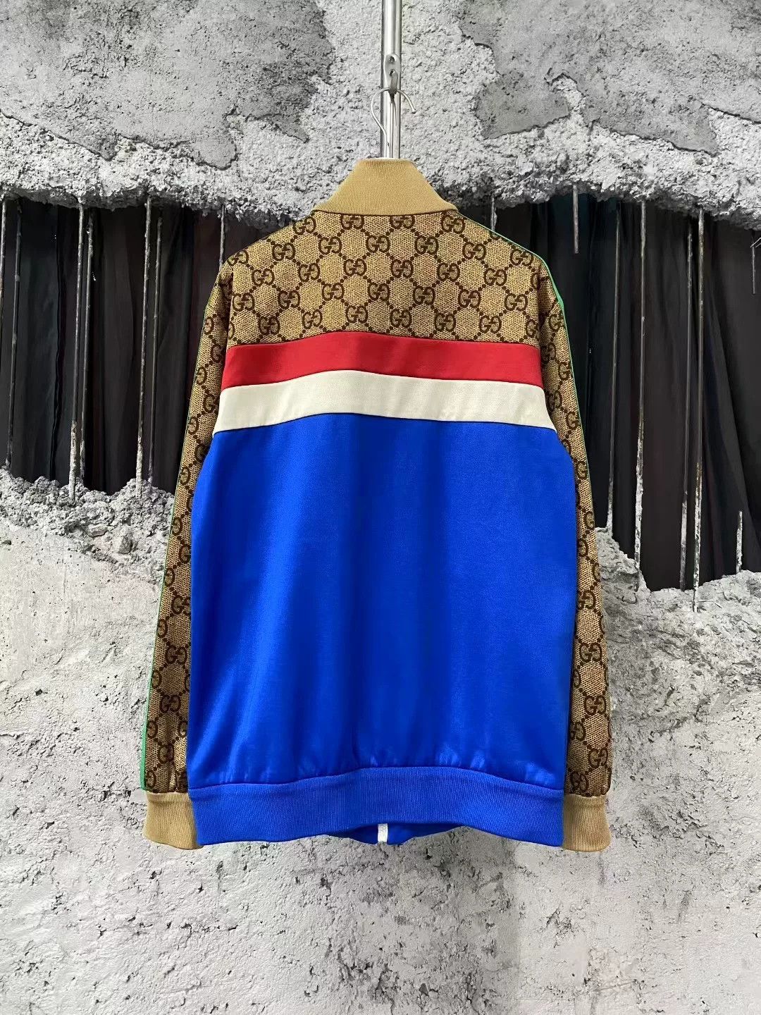 Gucci Gucci Red White Blue Monogram Jacket Size US M / EU 48-50 / 2 - 2 Thumbnail