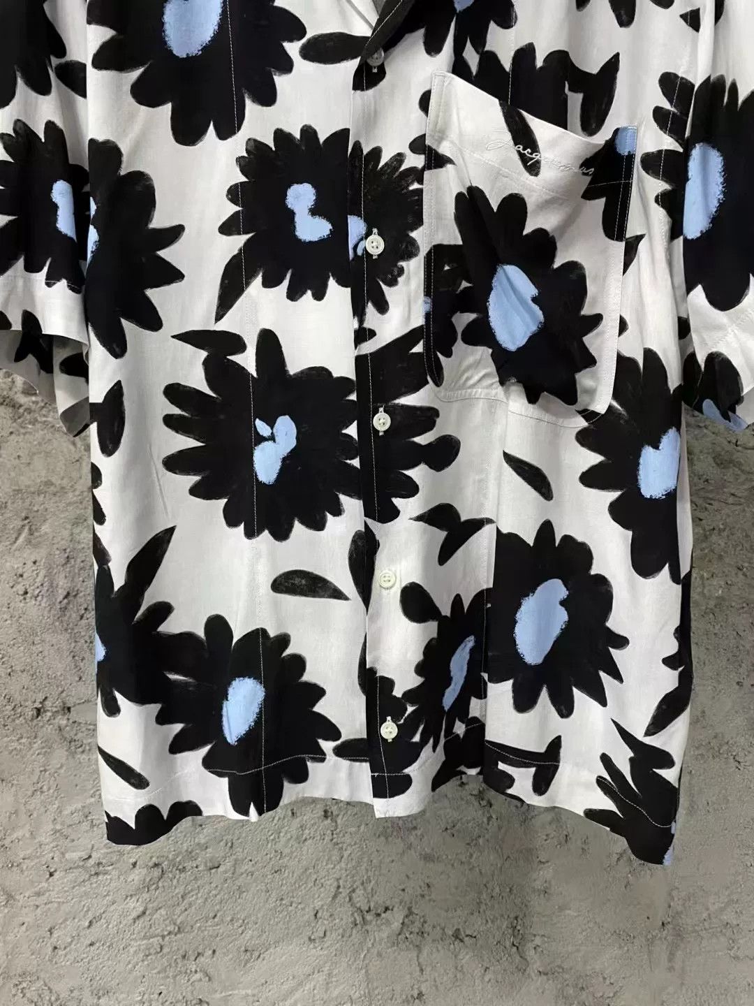 Jacquemus Jacquemus Black Blue Heart Flower Shirt Size L / US 10 / IT 46 - 4 Thumbnail