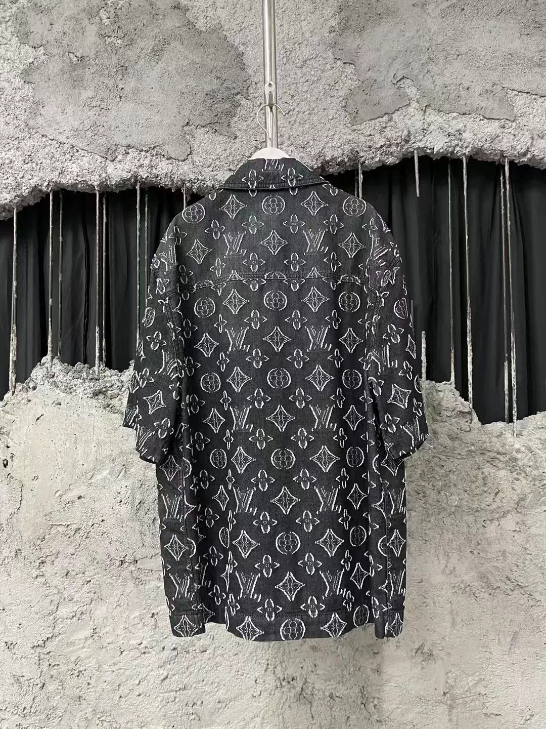 Louis Vuitton Louis Vuitton Black Monogram Denim Shirt Jacket Size US M / EU 48-50 / 2 - 2 Thumbnail