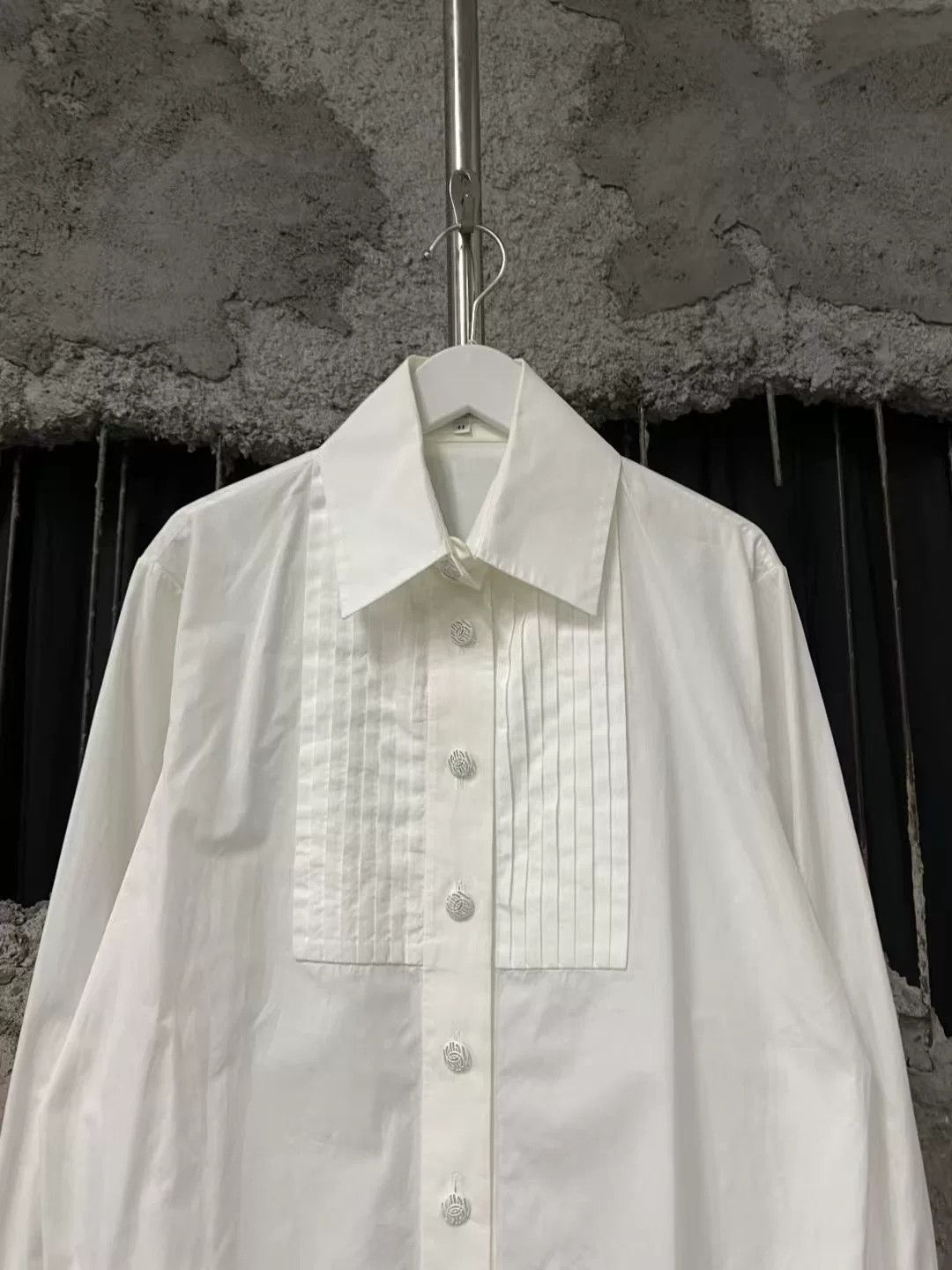 Chanel Chanel White French Accordion Collar Shirt Size M / US 6-8 / IT 42-44 - 3 Thumbnail