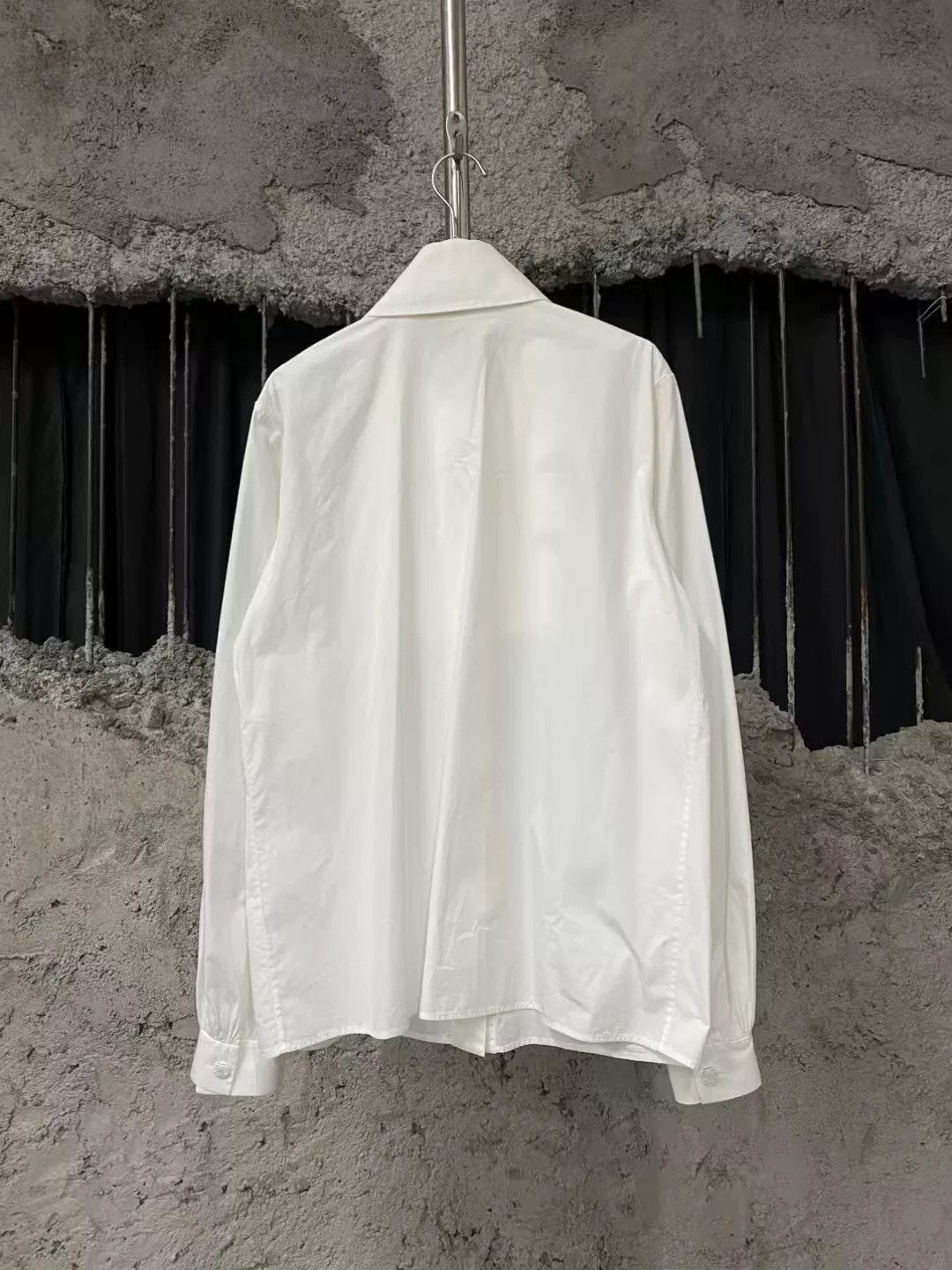 Chanel Chanel White French Accordion Collar Shirt Size M / US 6-8 / IT 42-44 - 2 Thumbnail