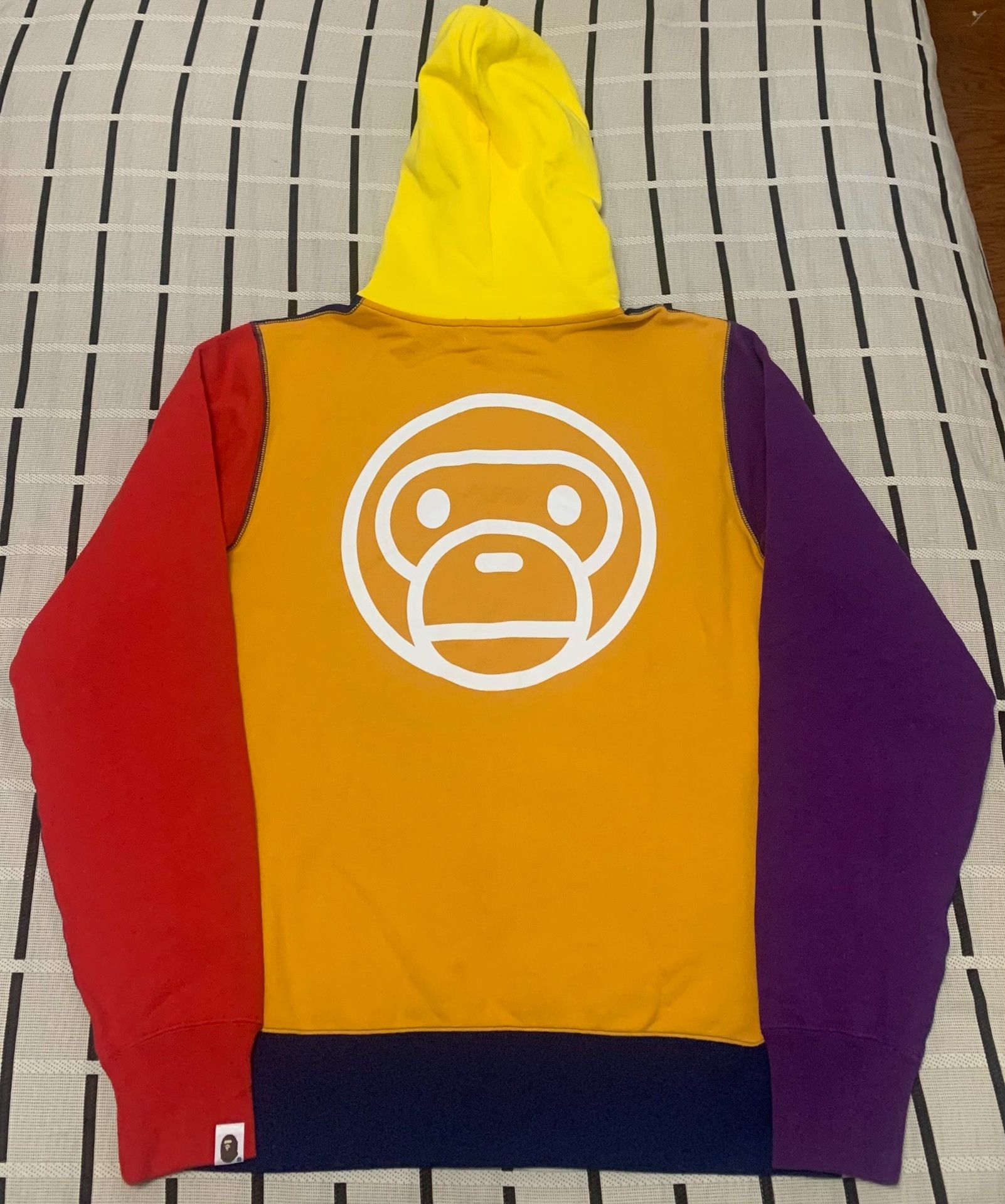 Bape Bape Multi Hoodie L Men Size US L / EU 52-54 / 3 - 2 Thumbnail