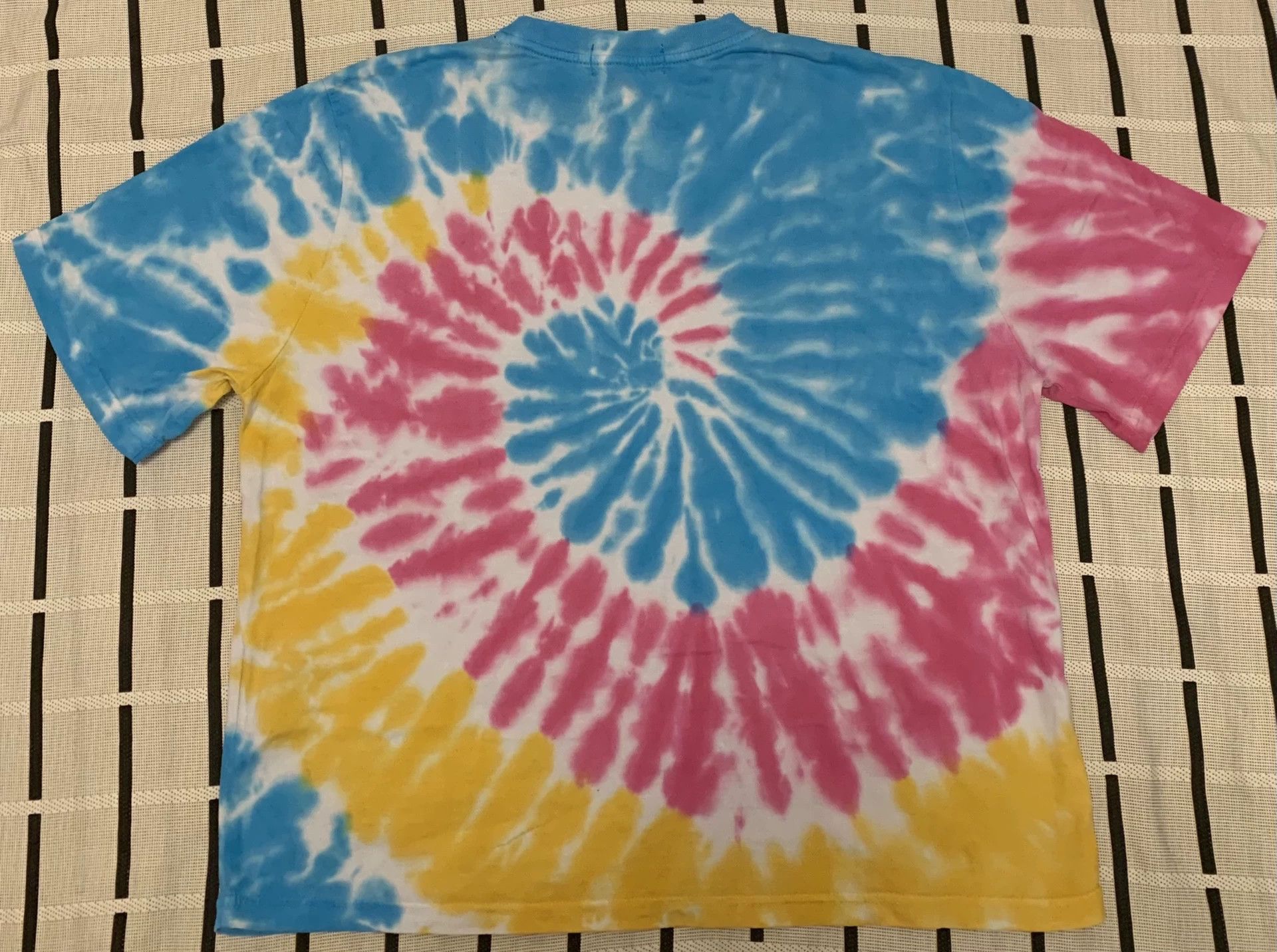 Bape Bape Tie-Dye Rainbow Multi T-Shirt S Women Size S / US 4 / IT 40 - 2 Thumbnail