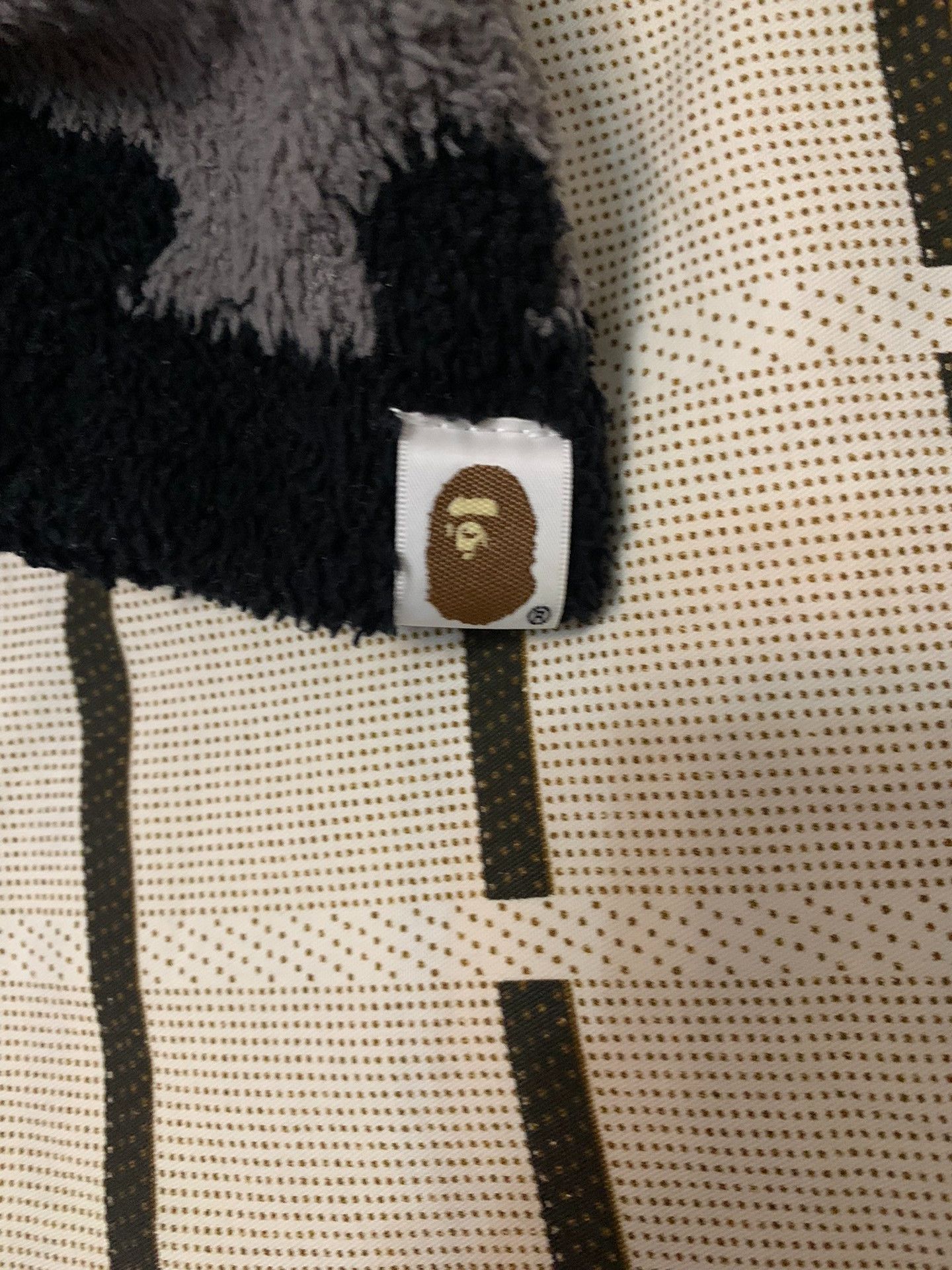 Bape Bape Camo Ape Head Shorts L Men Size US 34 / EU 50 - 4 Thumbnail