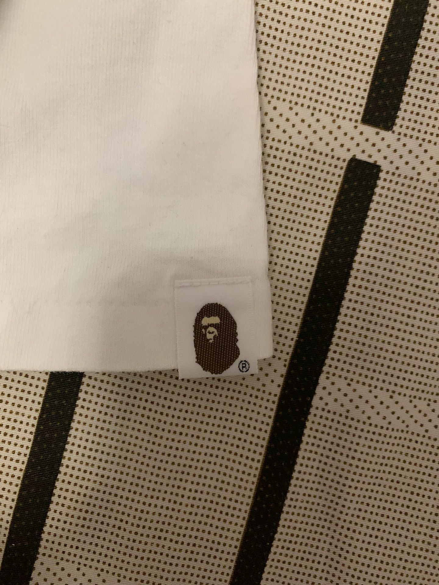 Bape Bape Ape Head T-Shirt S Men Size US S / EU 44-46 / 1 - 5 Thumbnail
