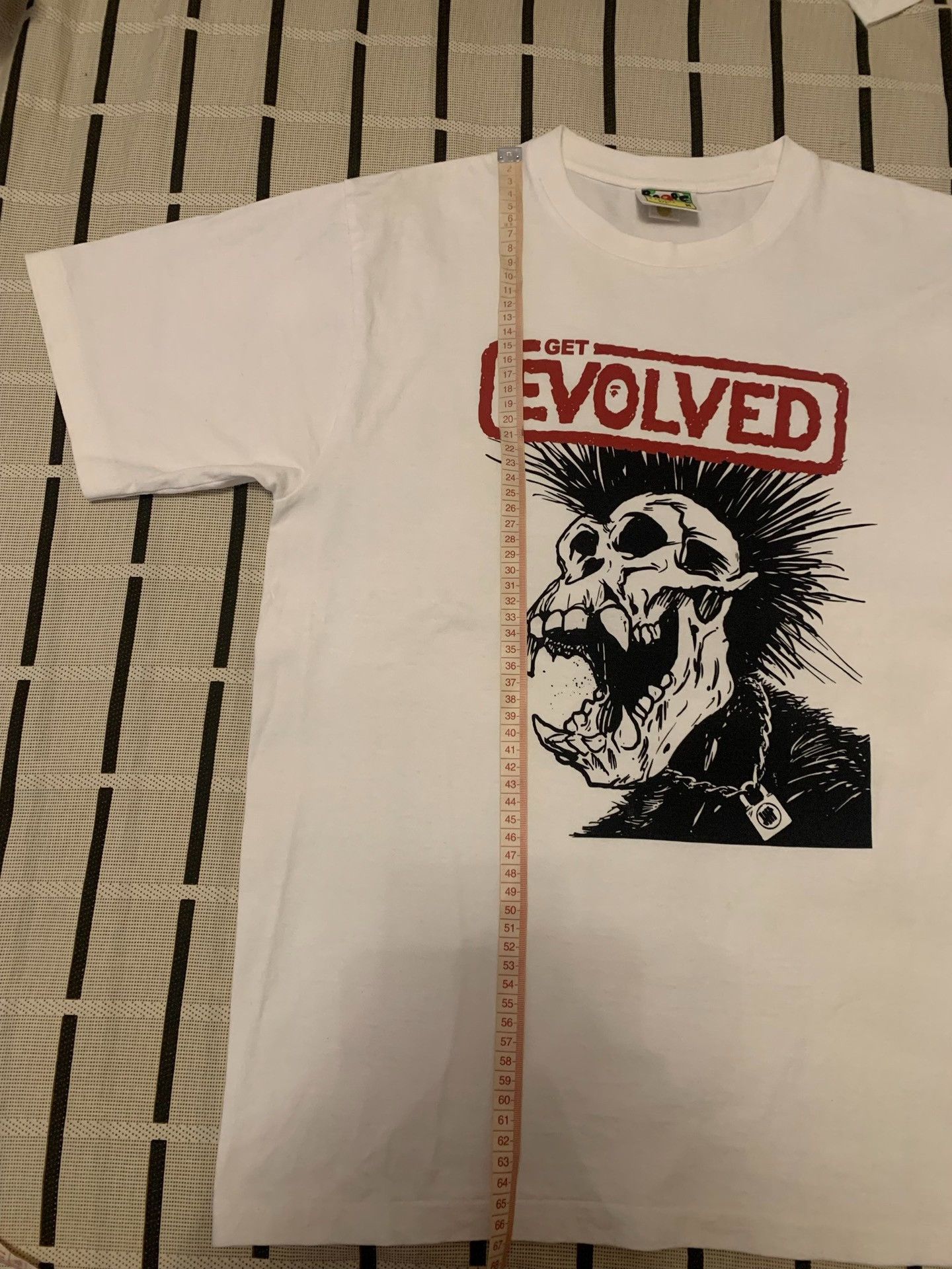 Bape Bape Rare T-Shirt M Men Size US M / EU 48-50 / 2 - 7 Thumbnail